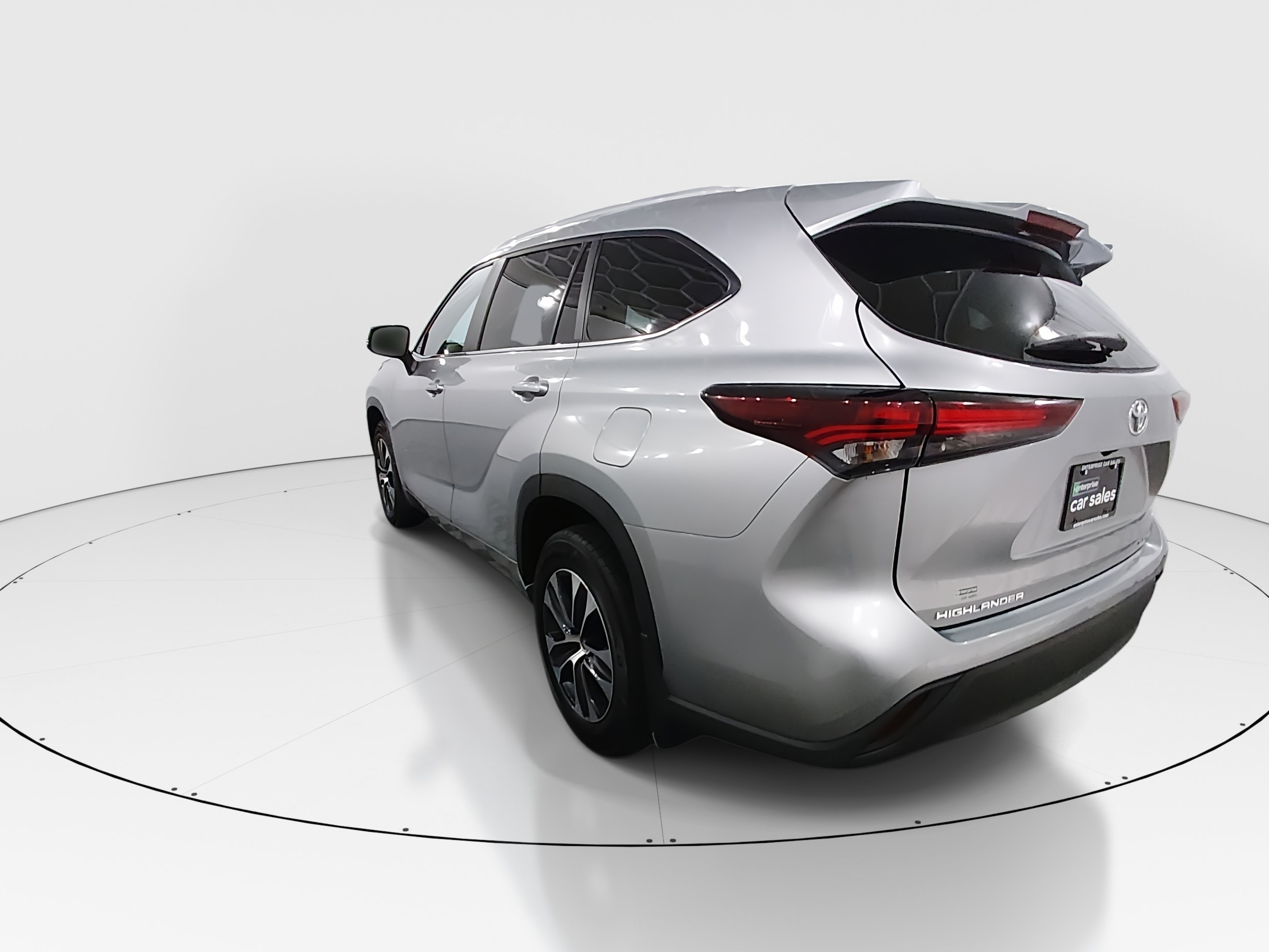 2024 Toyota Highlander XLE - Photo 5