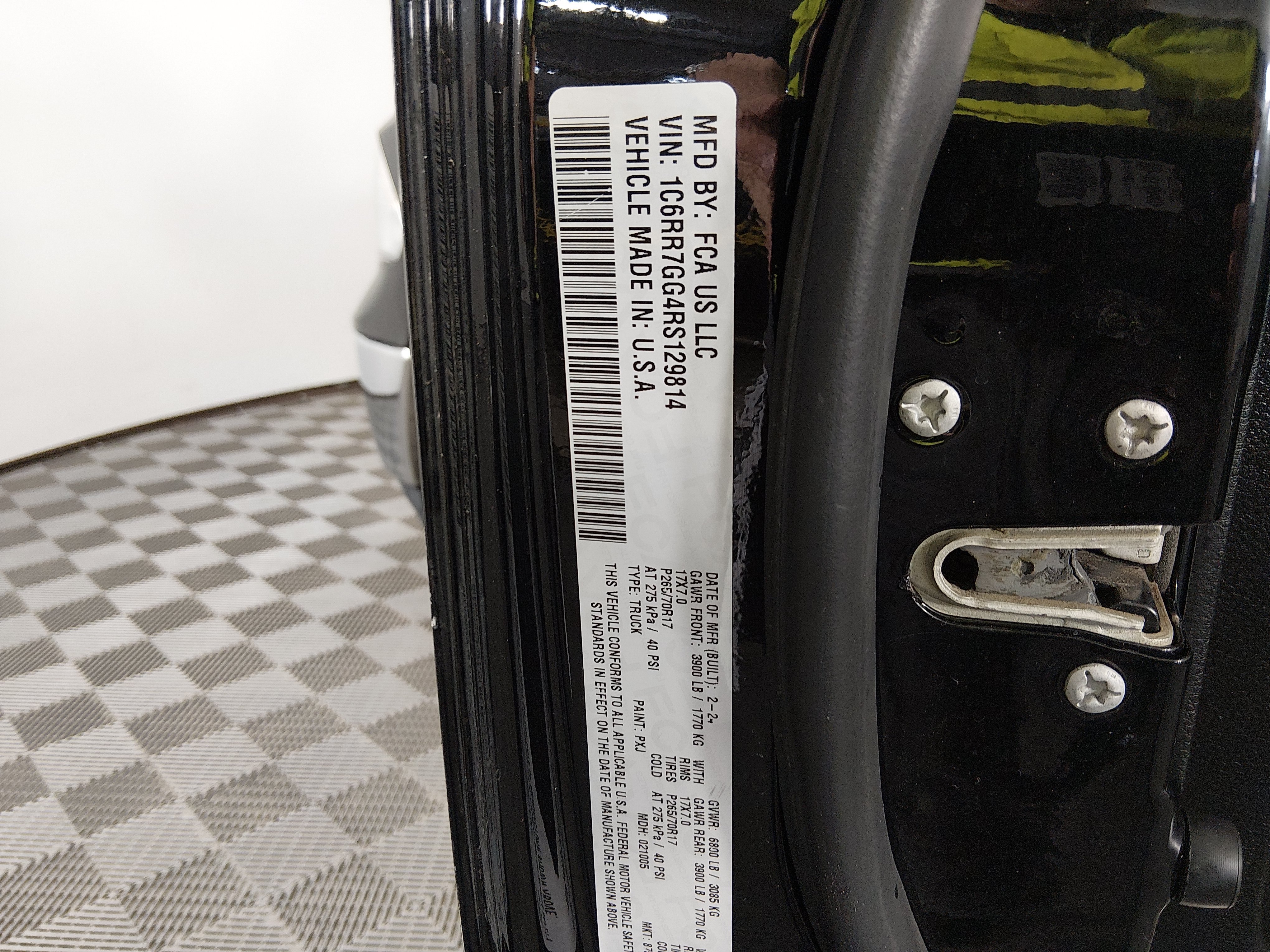 2024 RAM Ram 1500 Classic SLT - Photo 18
