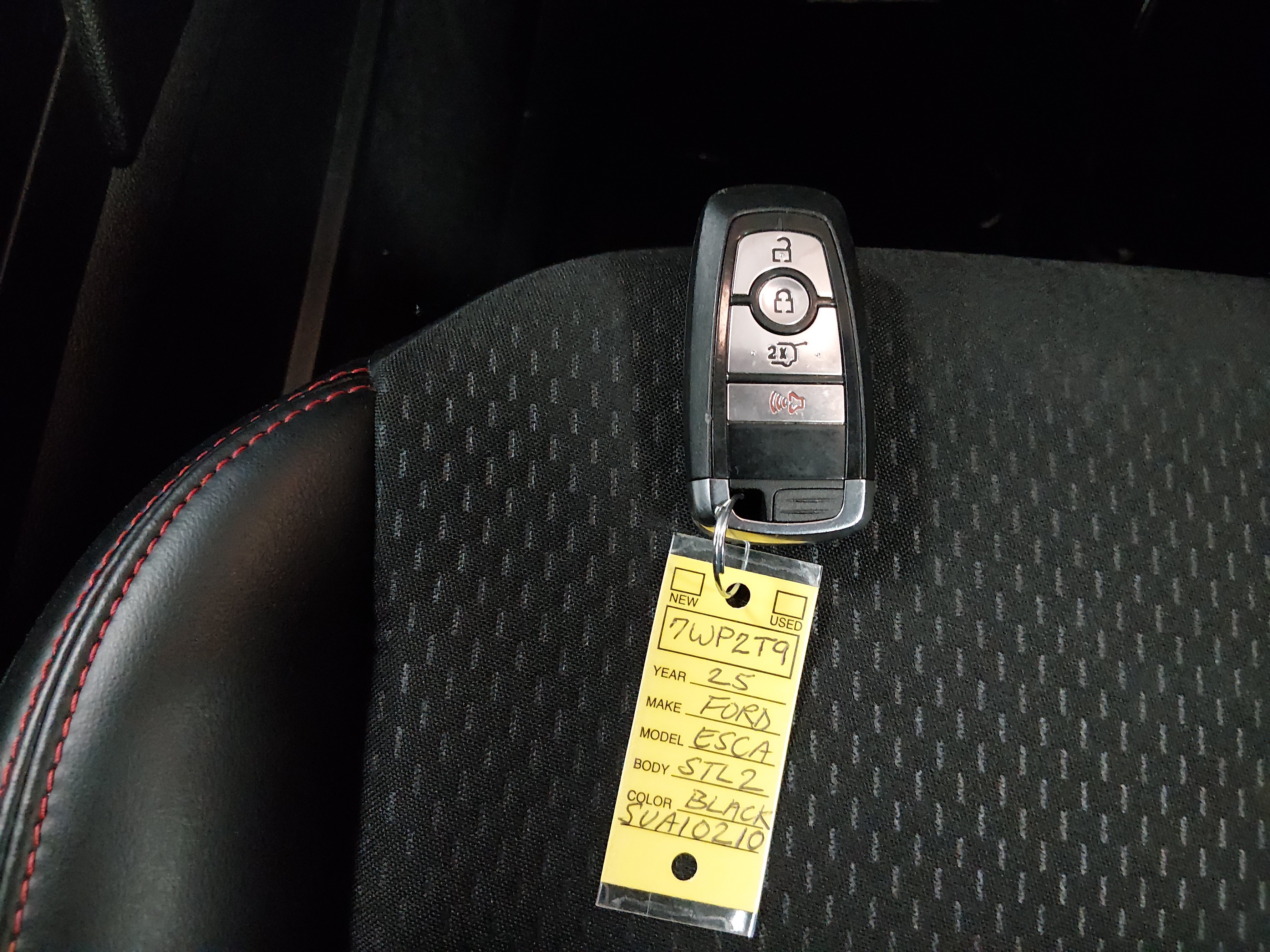 2025 Ford Escape ST-Line - Photo 15