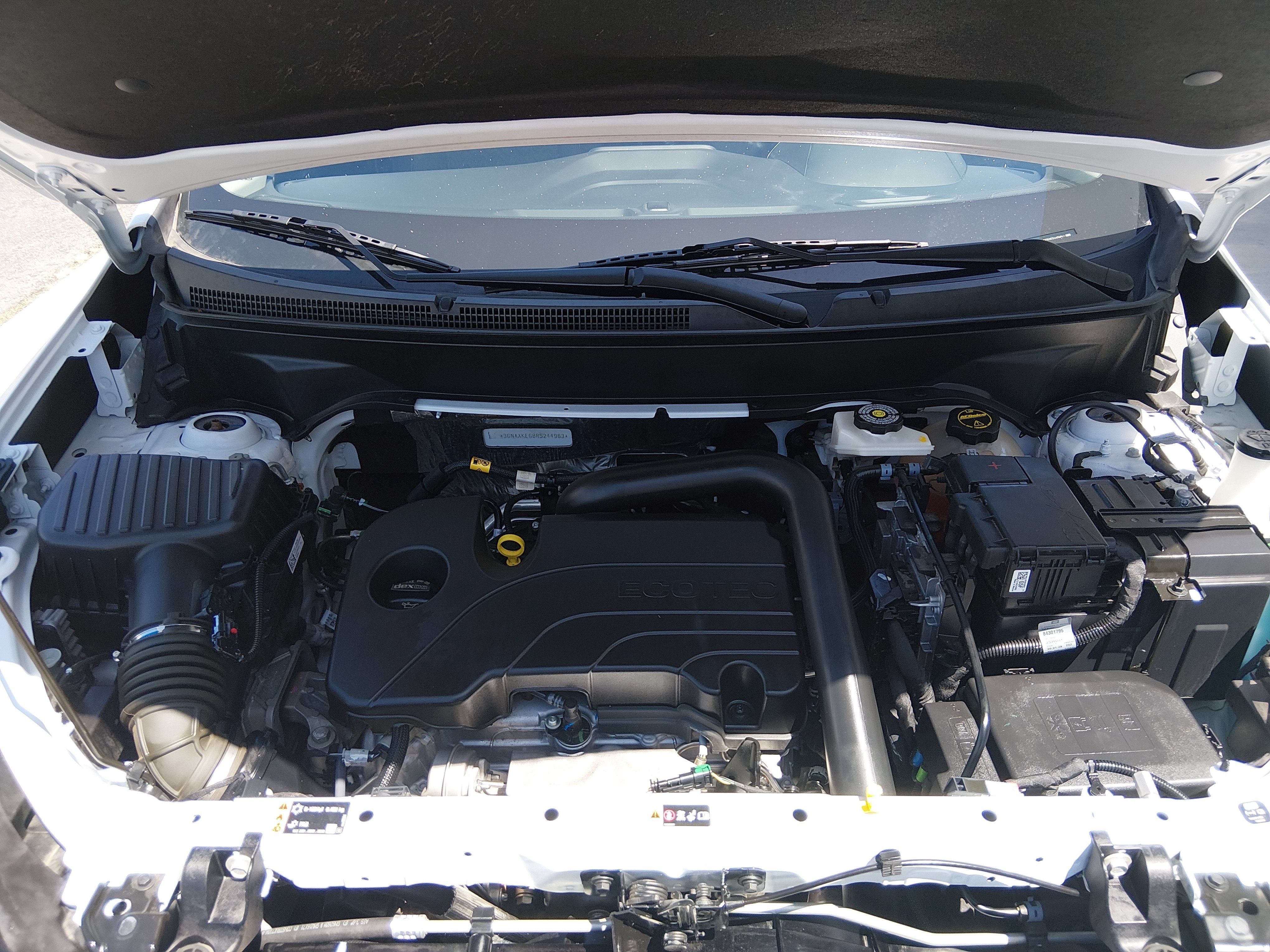 2024 Chevrolet Equinox LT - Photo 9