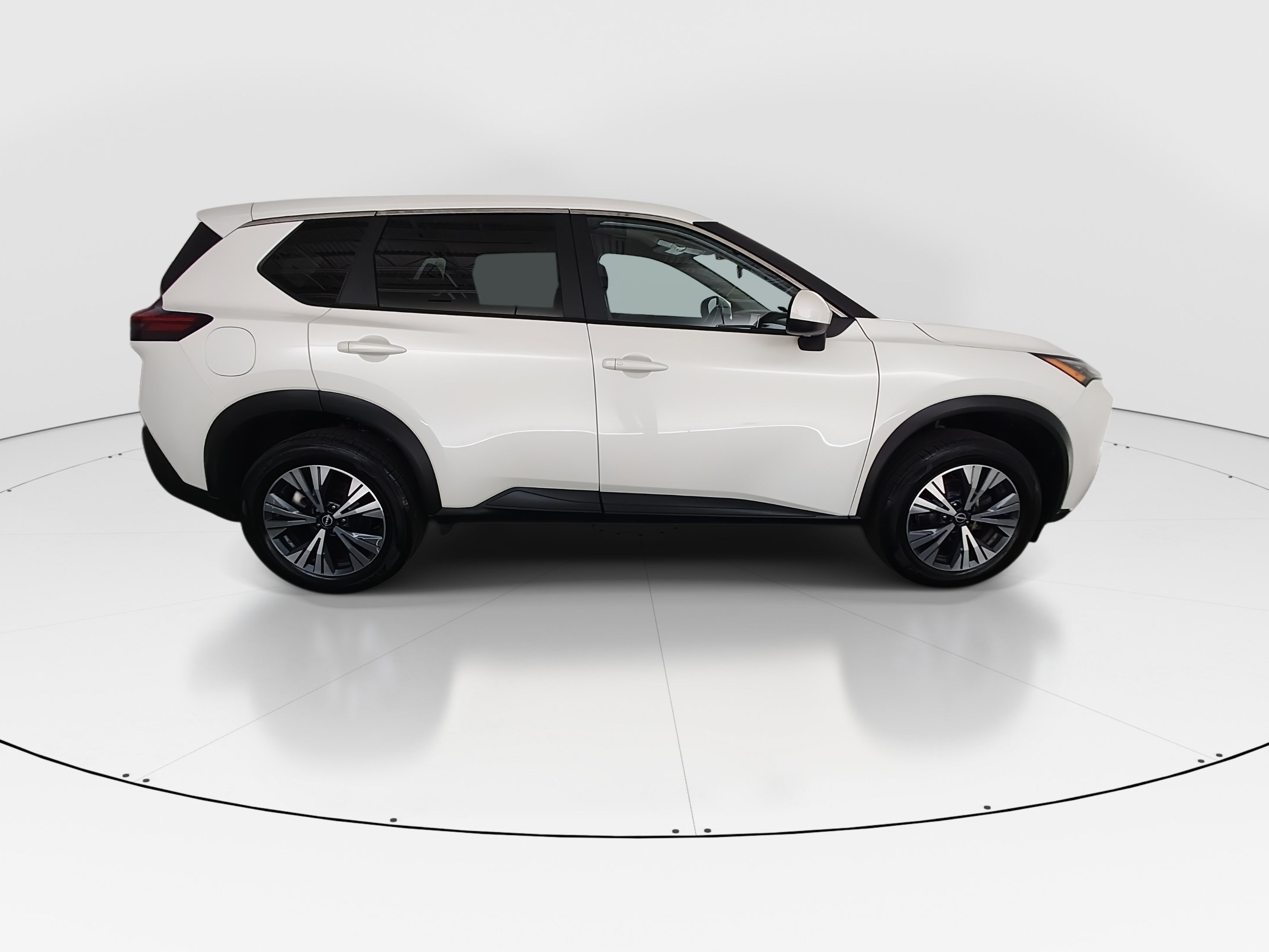 2023 Nissan Rogue SV - Photo 8