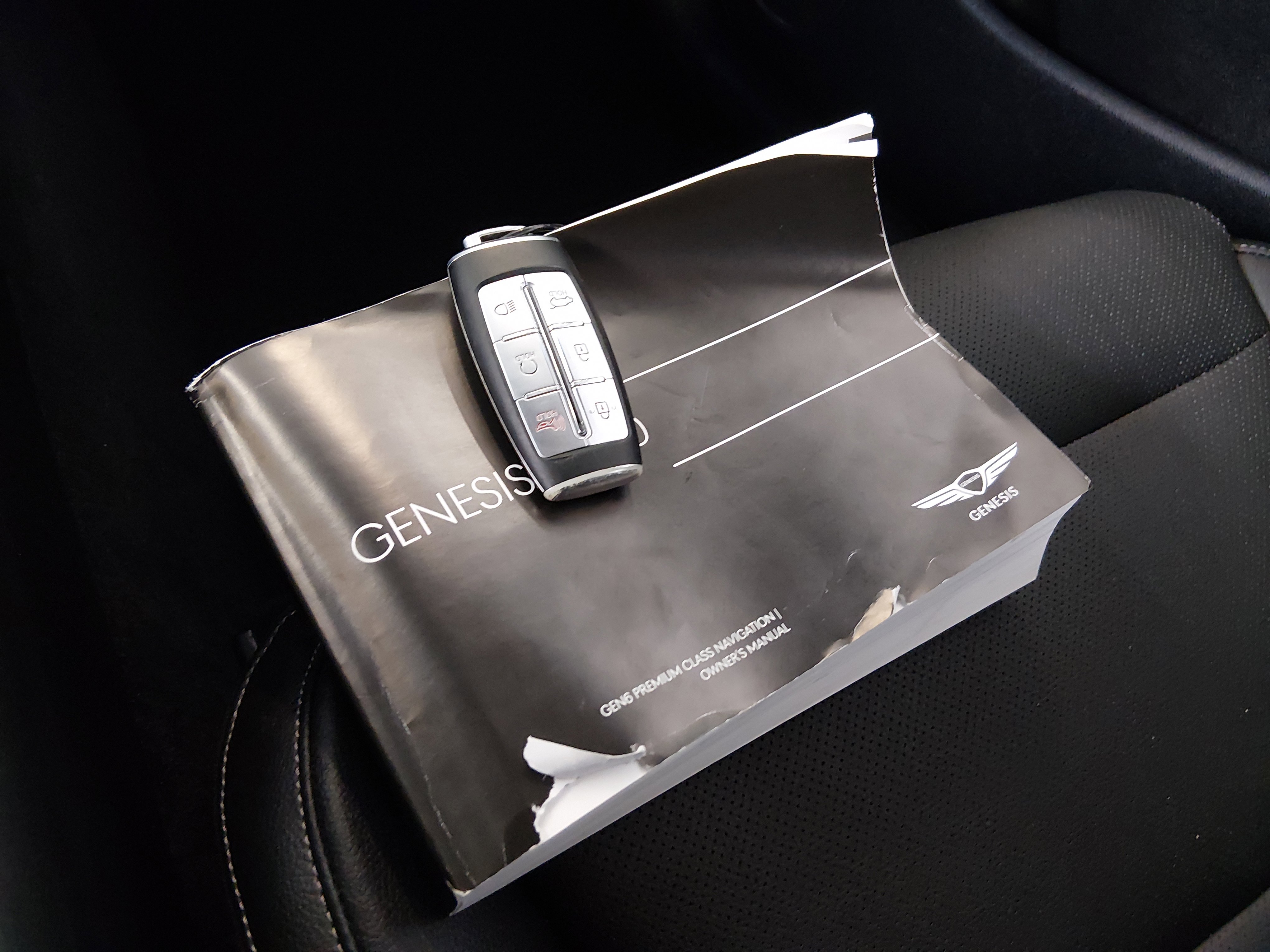 2025 GENESIS GV70 Standard - Photo 22
