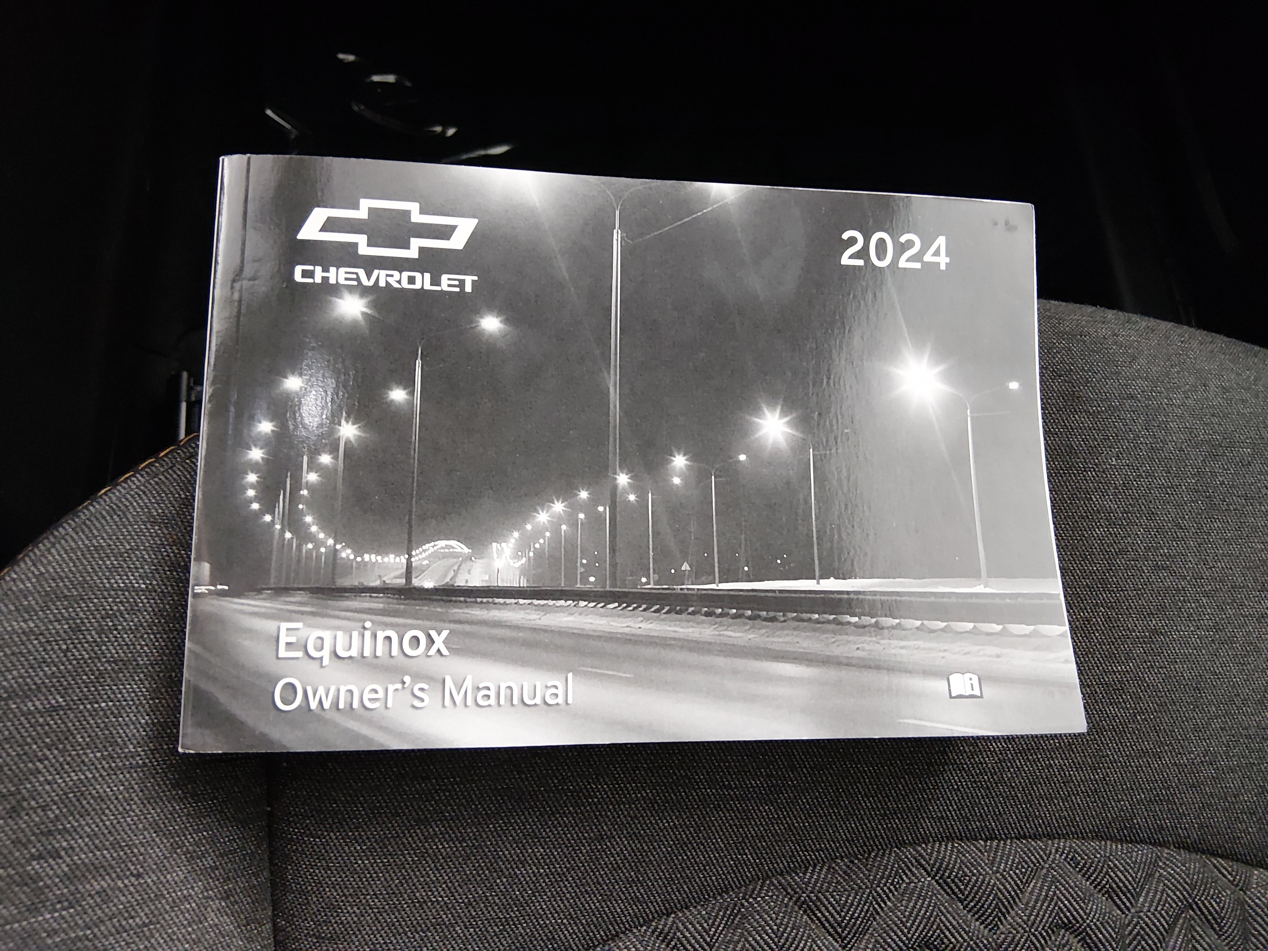 2024 Chevrolet Equinox LT - Photo 19