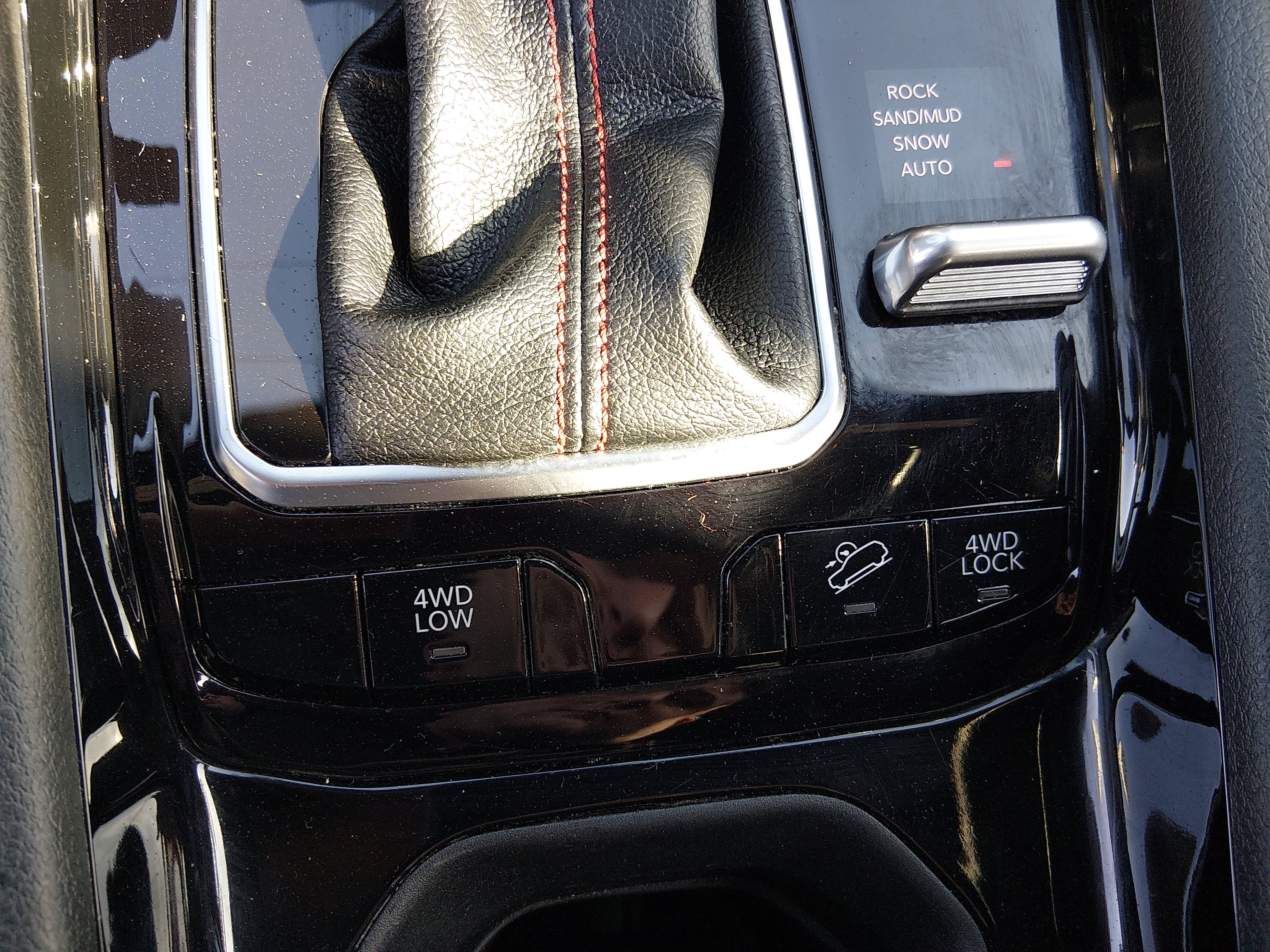 2024 Jeep Compass Trailhawk - Photo 20