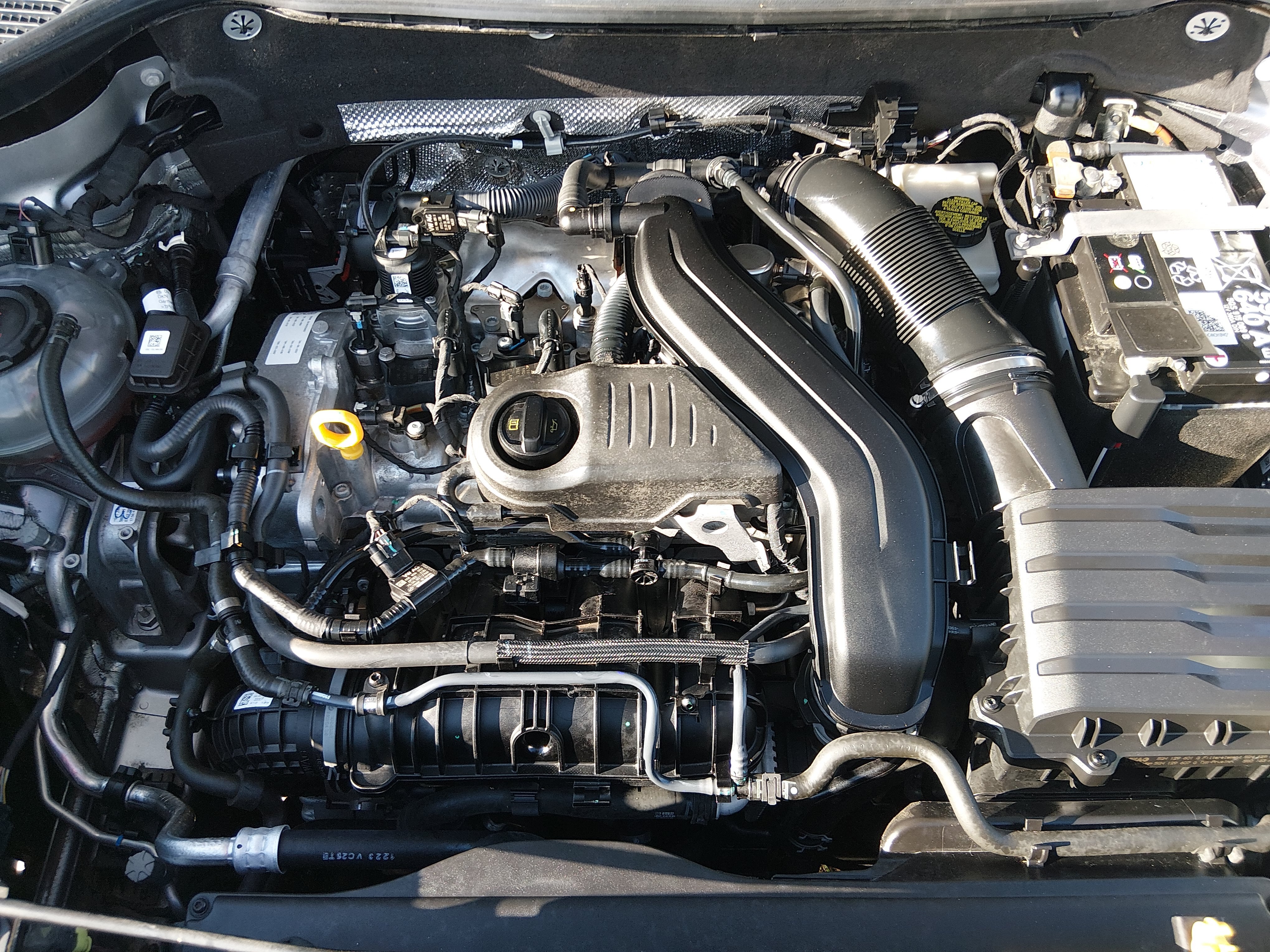 2024 Volkswagen Taos SE - Photo 9