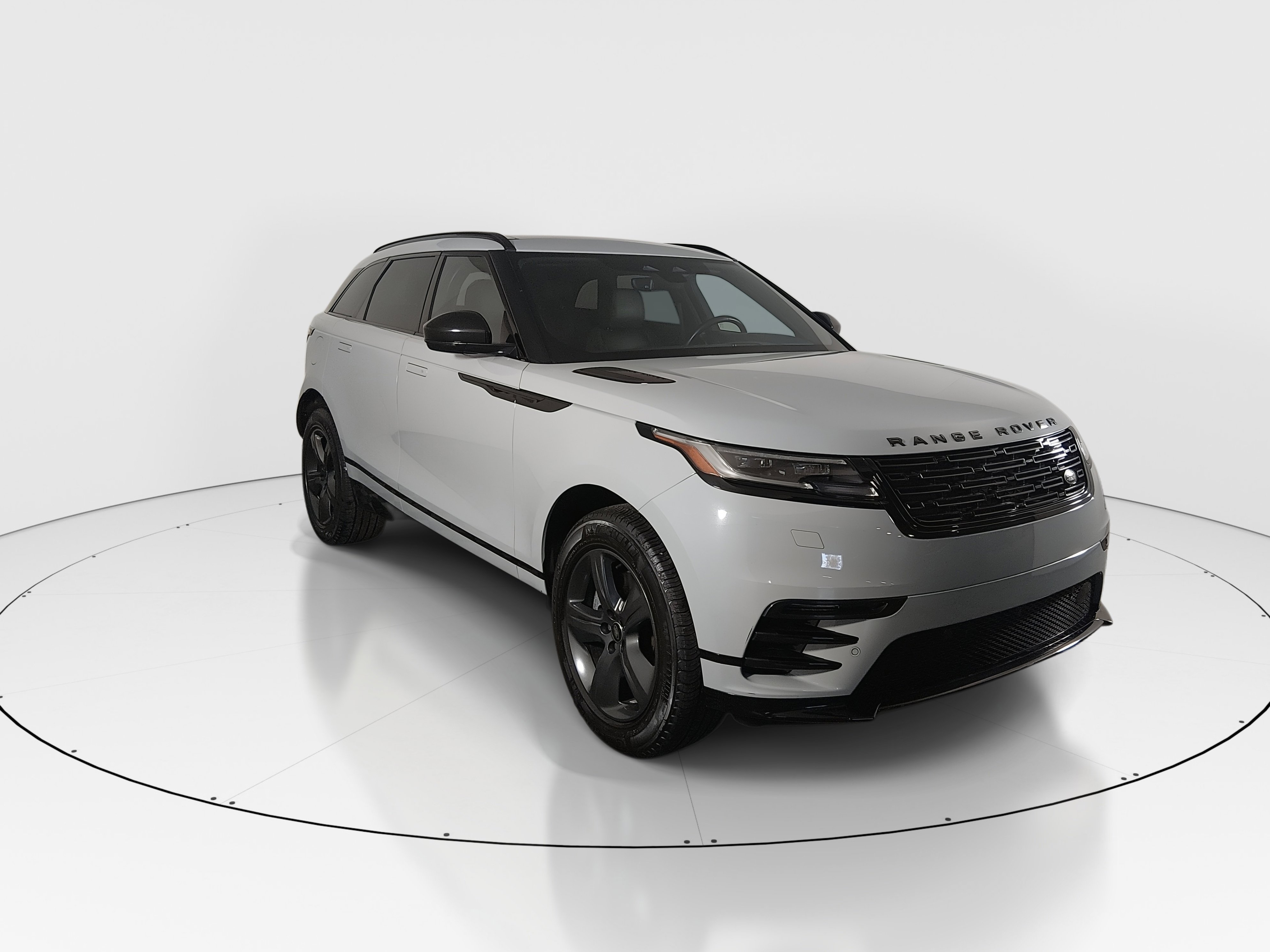 2025 Land Rover Range Rover Velar