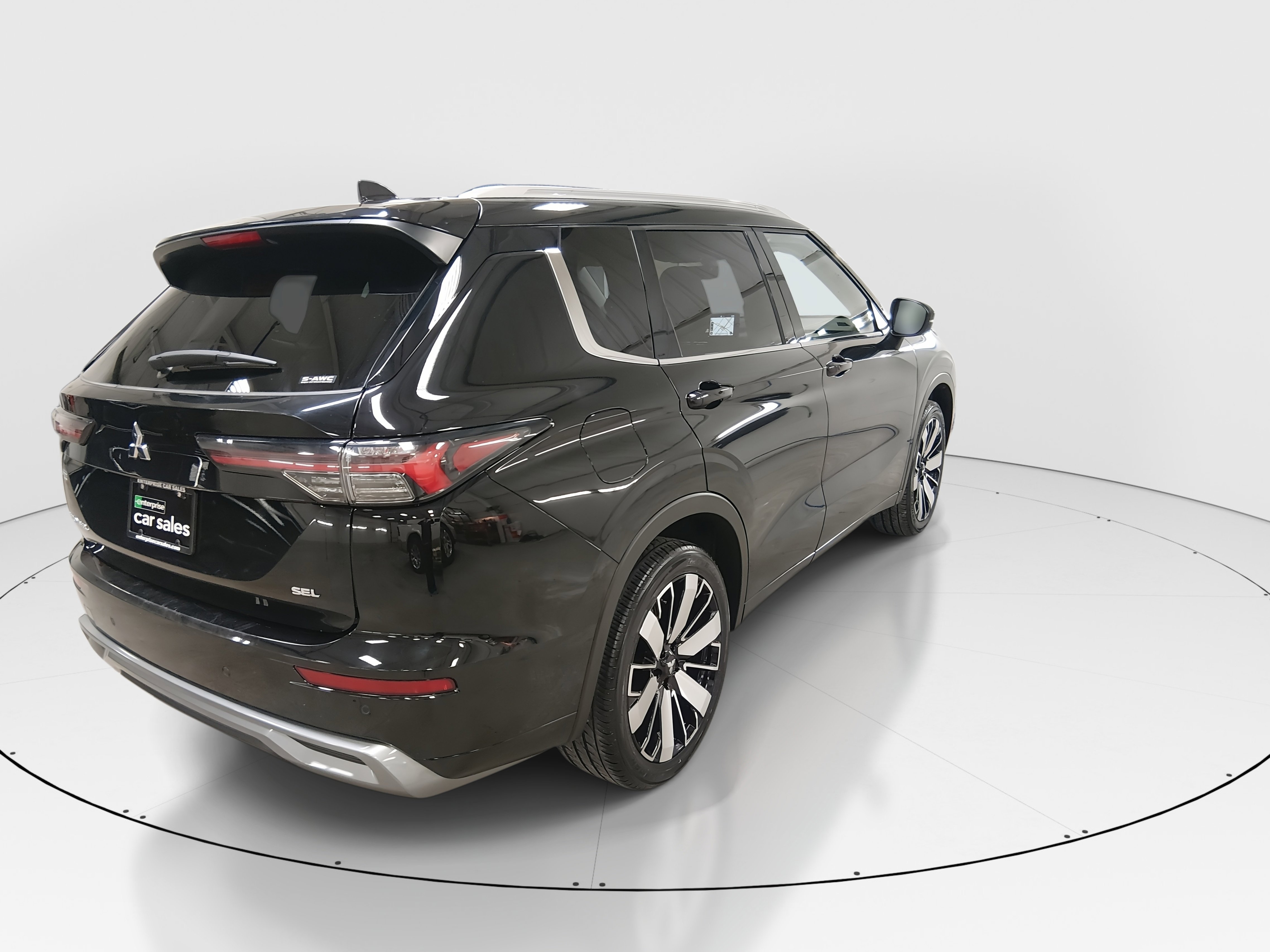 2025 Mitsubishi Outlander SEL - Photo 7