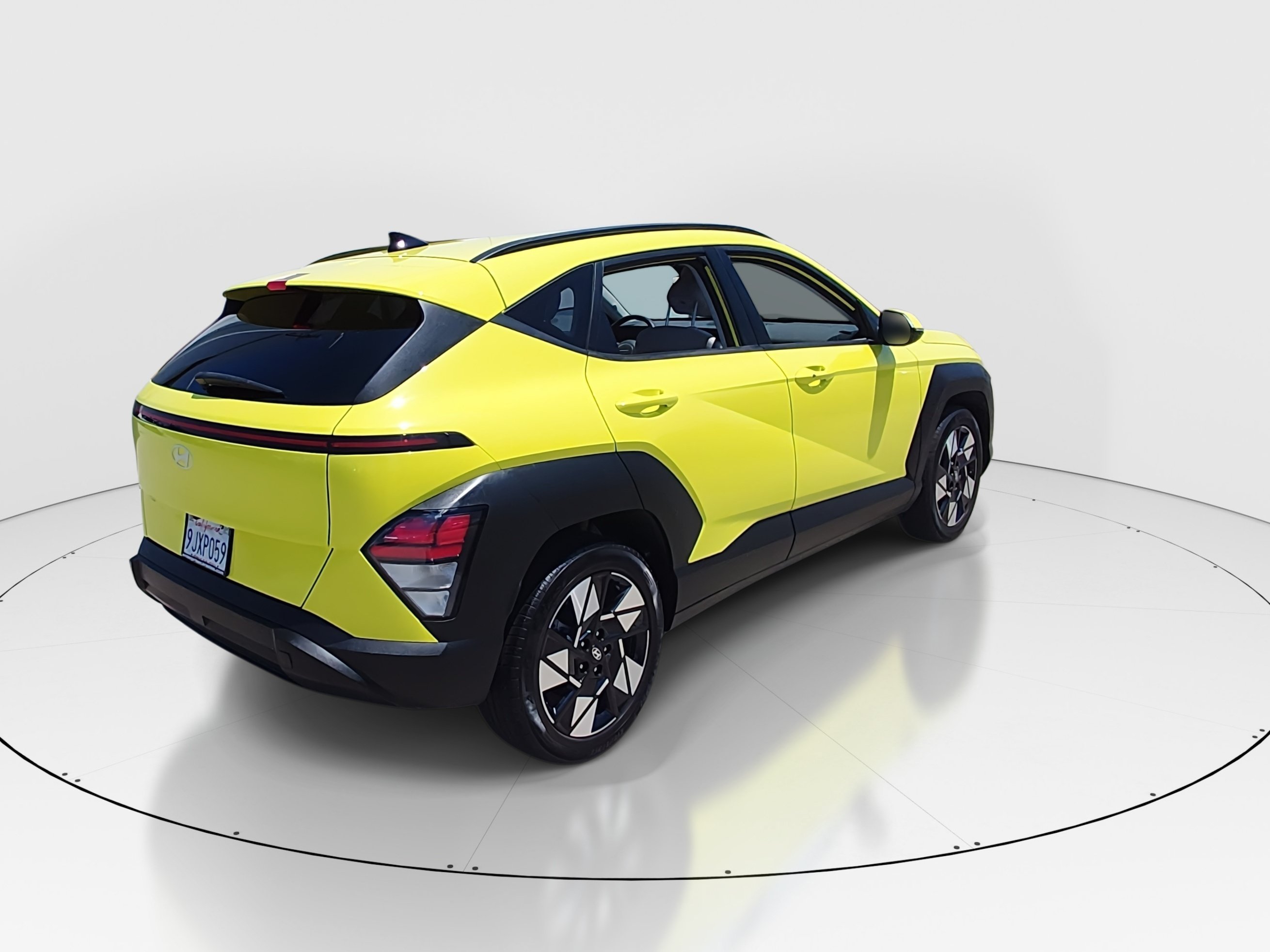 2024 Hyundai Kona SEL - Photo 7