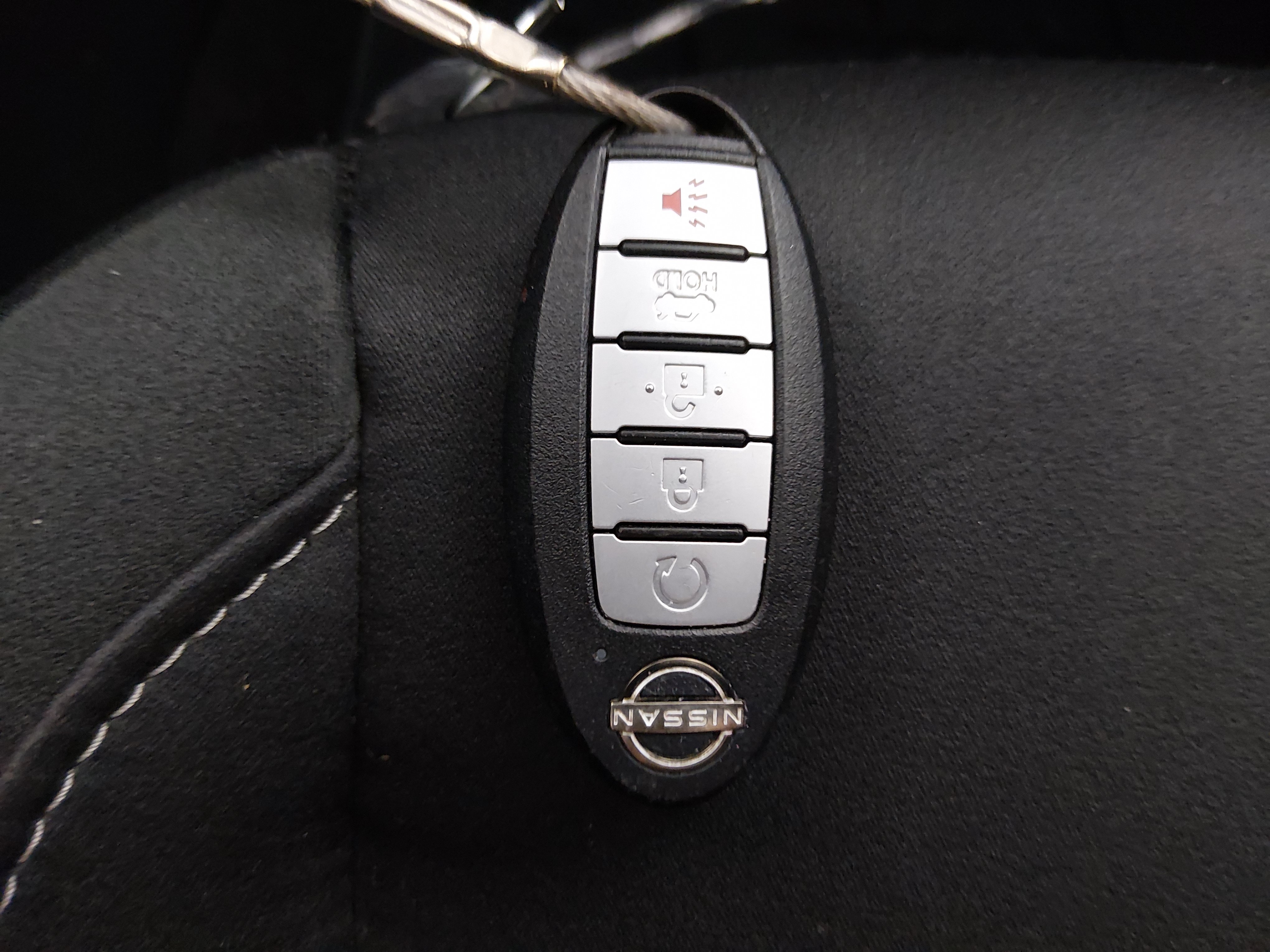 2025 Nissan Altima SV - Photo 15