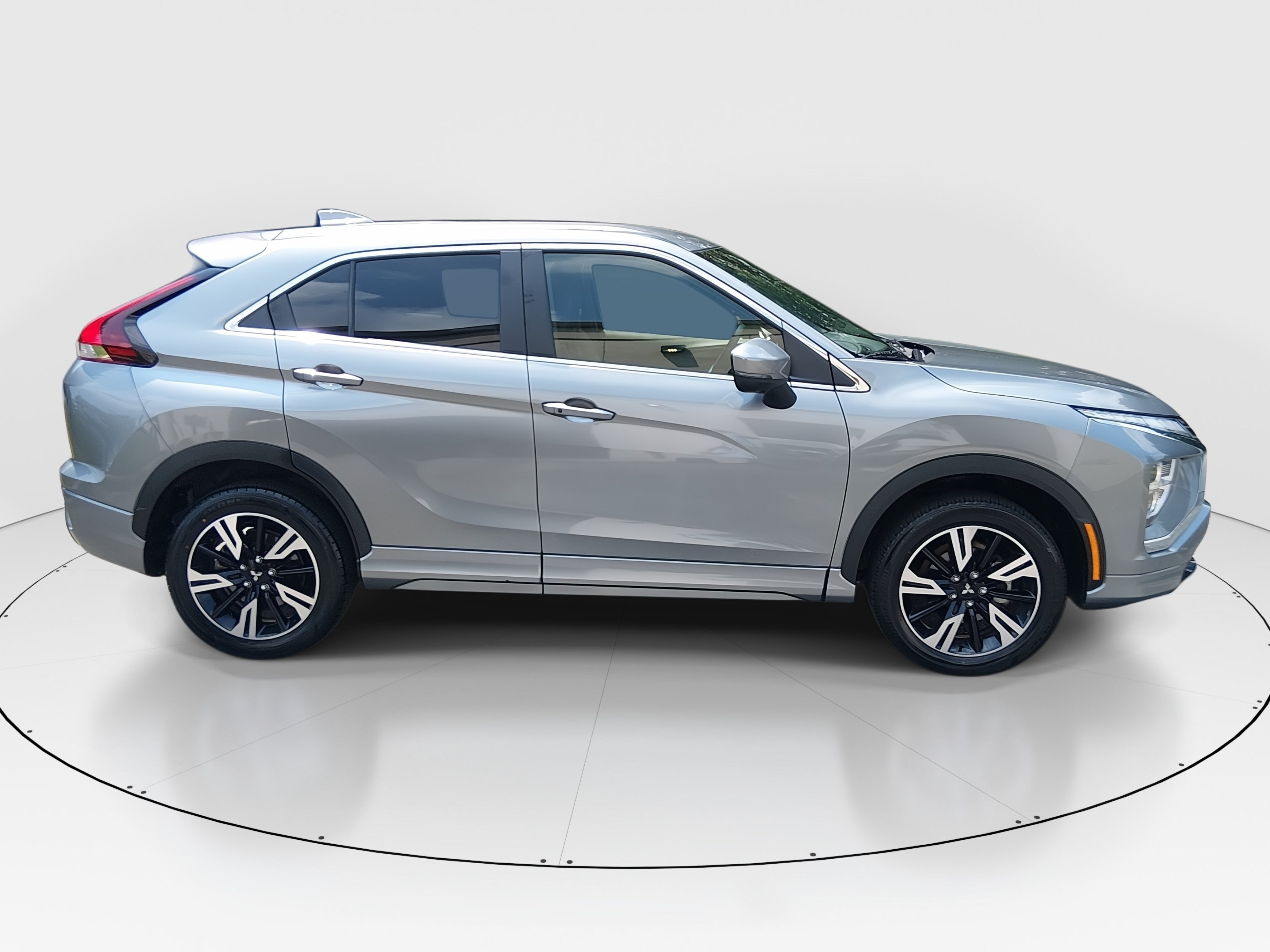 2025 Mitsubishi Eclipse Cross SEL - Photo 8
