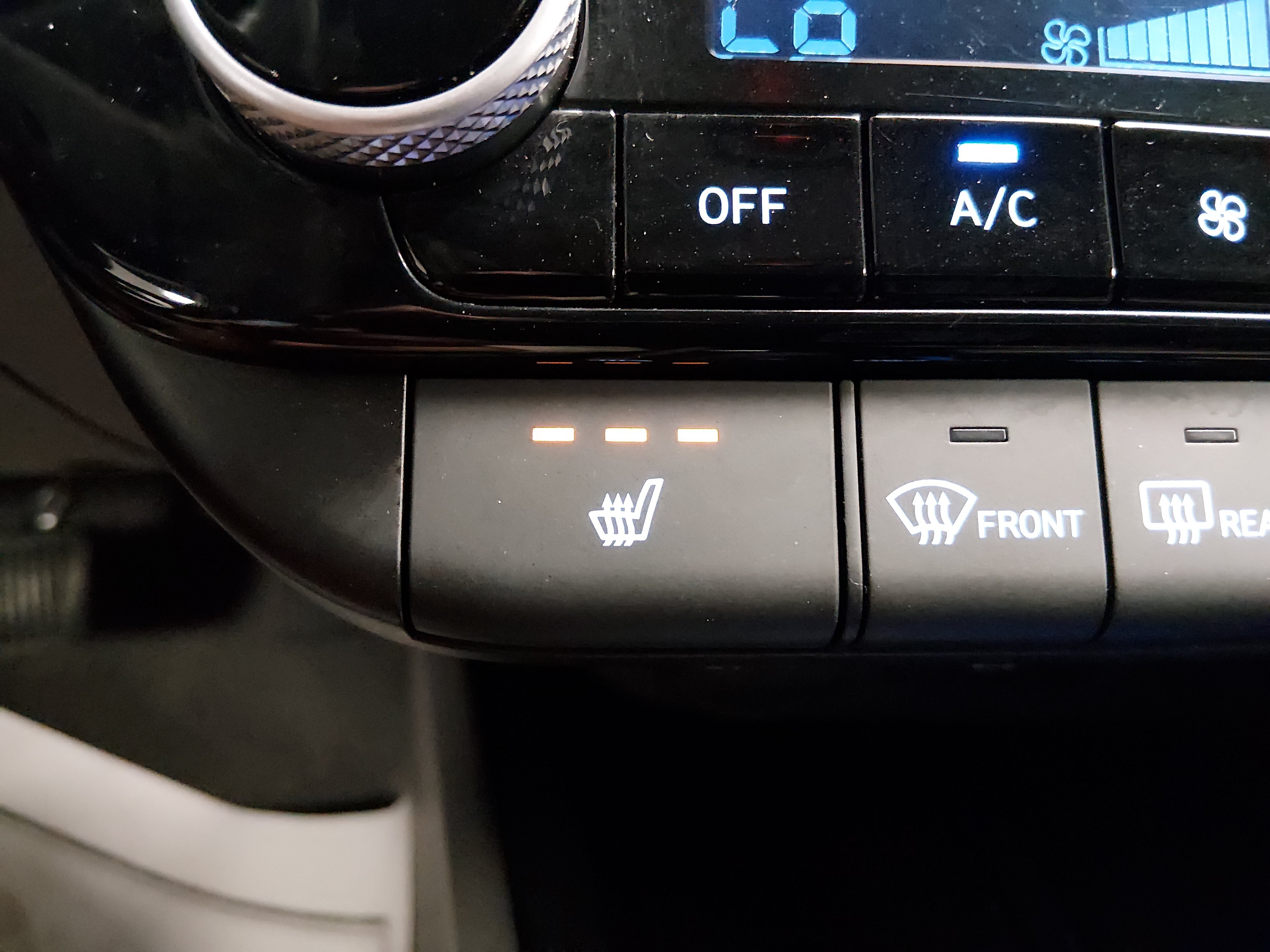 2025 Hyundai Elantra SEL - Photo 17