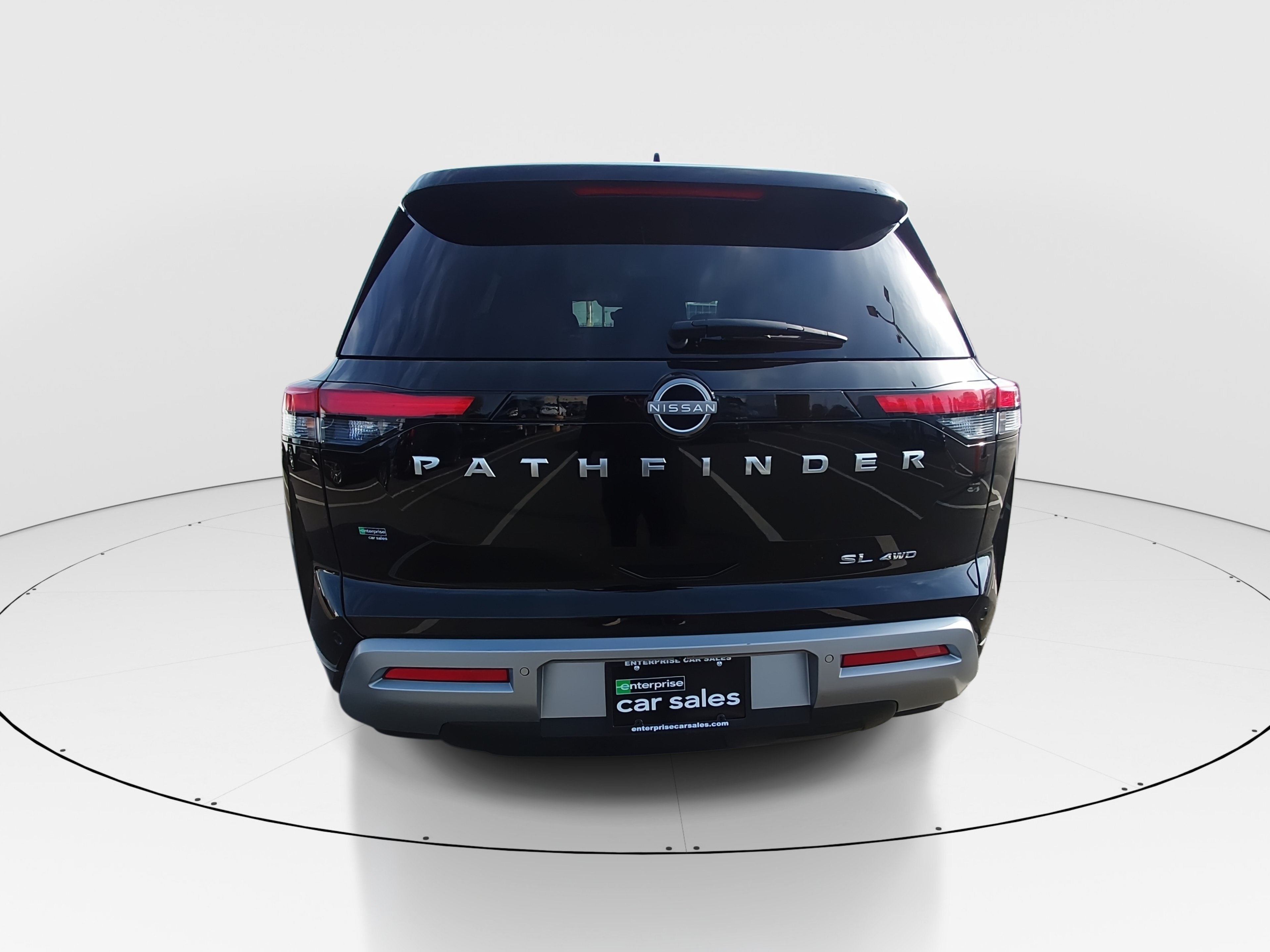 2025 Nissan Pathfinder SL - Photo 6