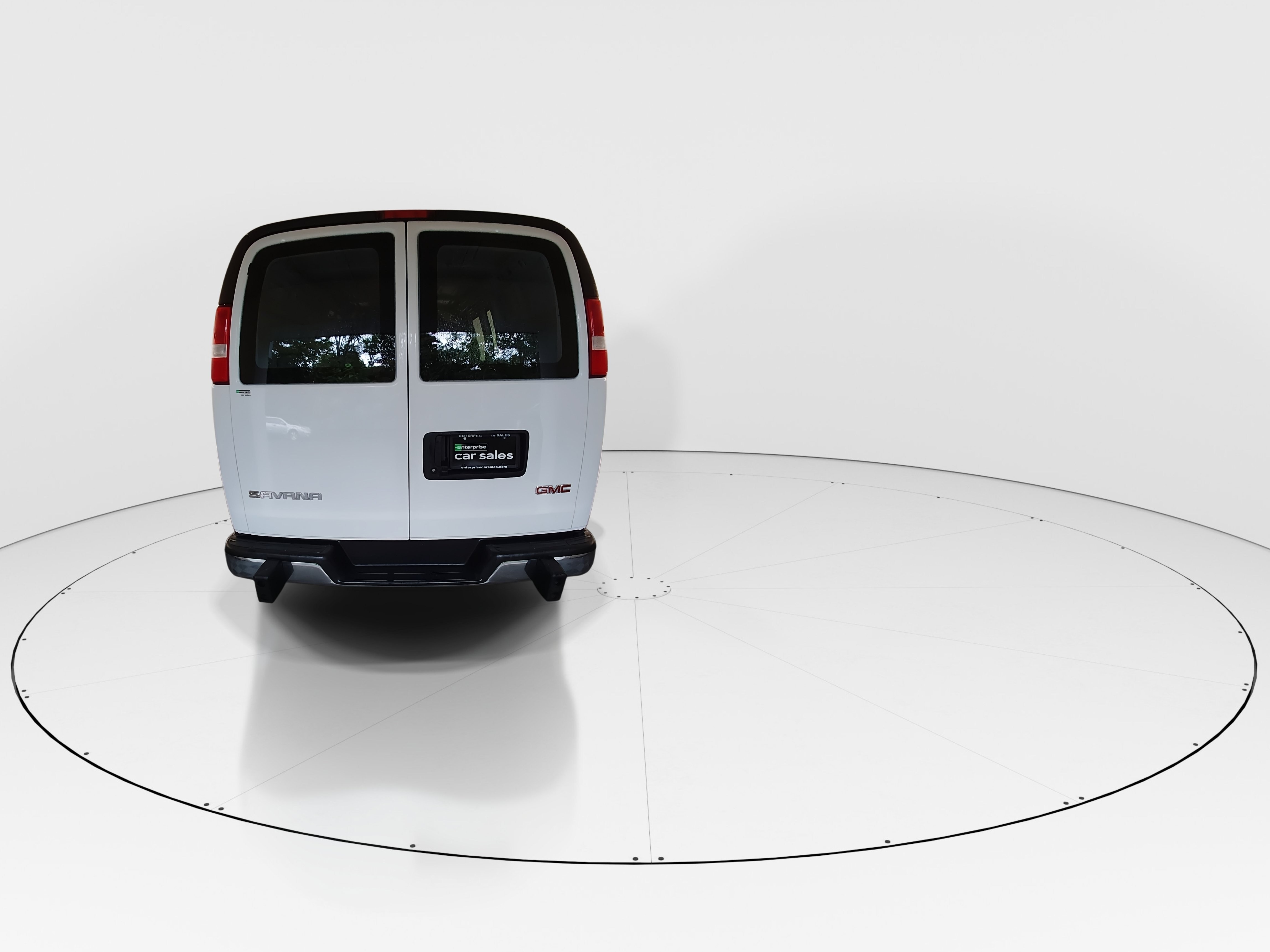 2025 GMC Savana Cargo Work Van - Photo 6