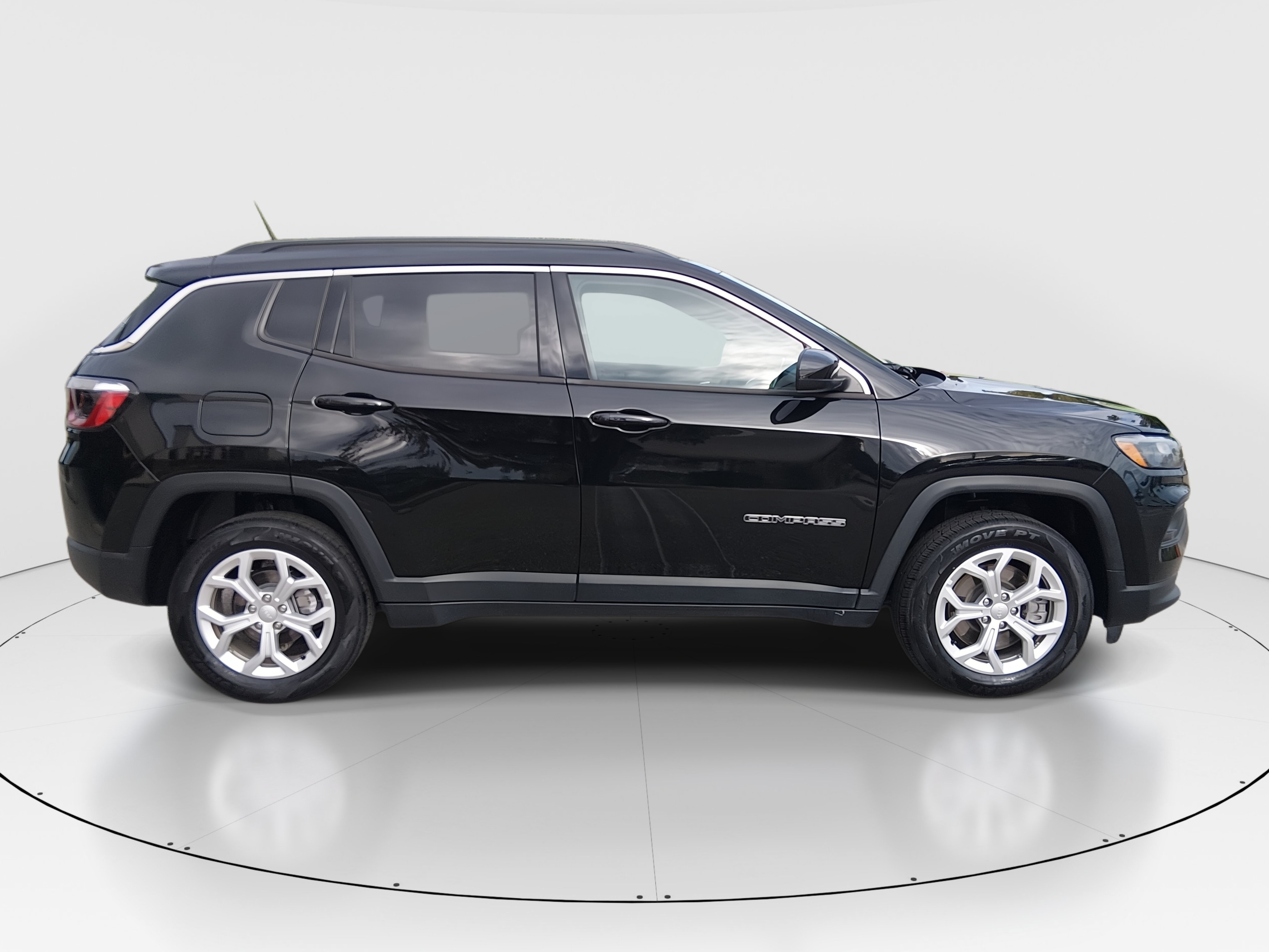 2024 Jeep Compass Latitude - Photo 8
