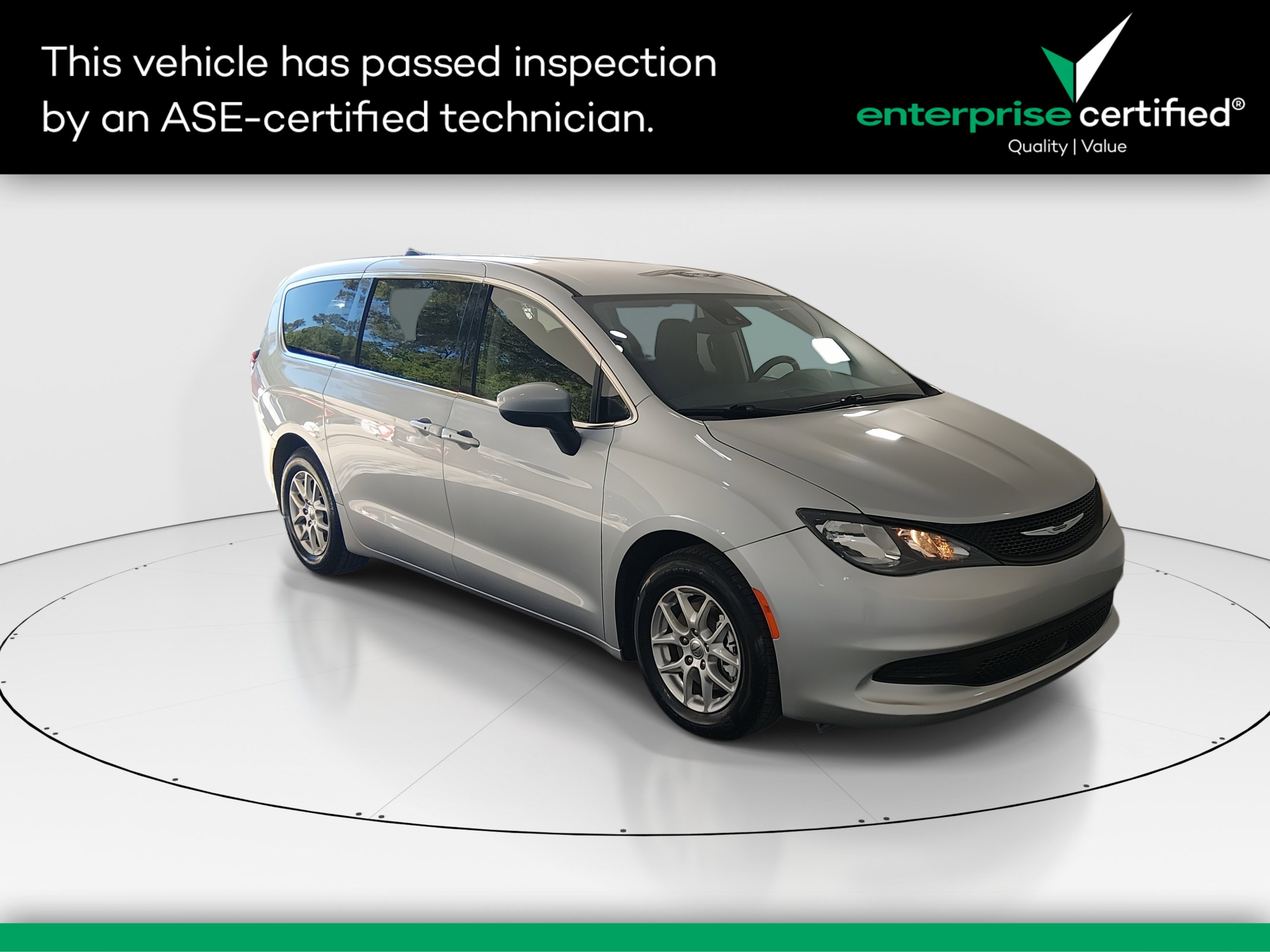 2023 Chrysler Voyager