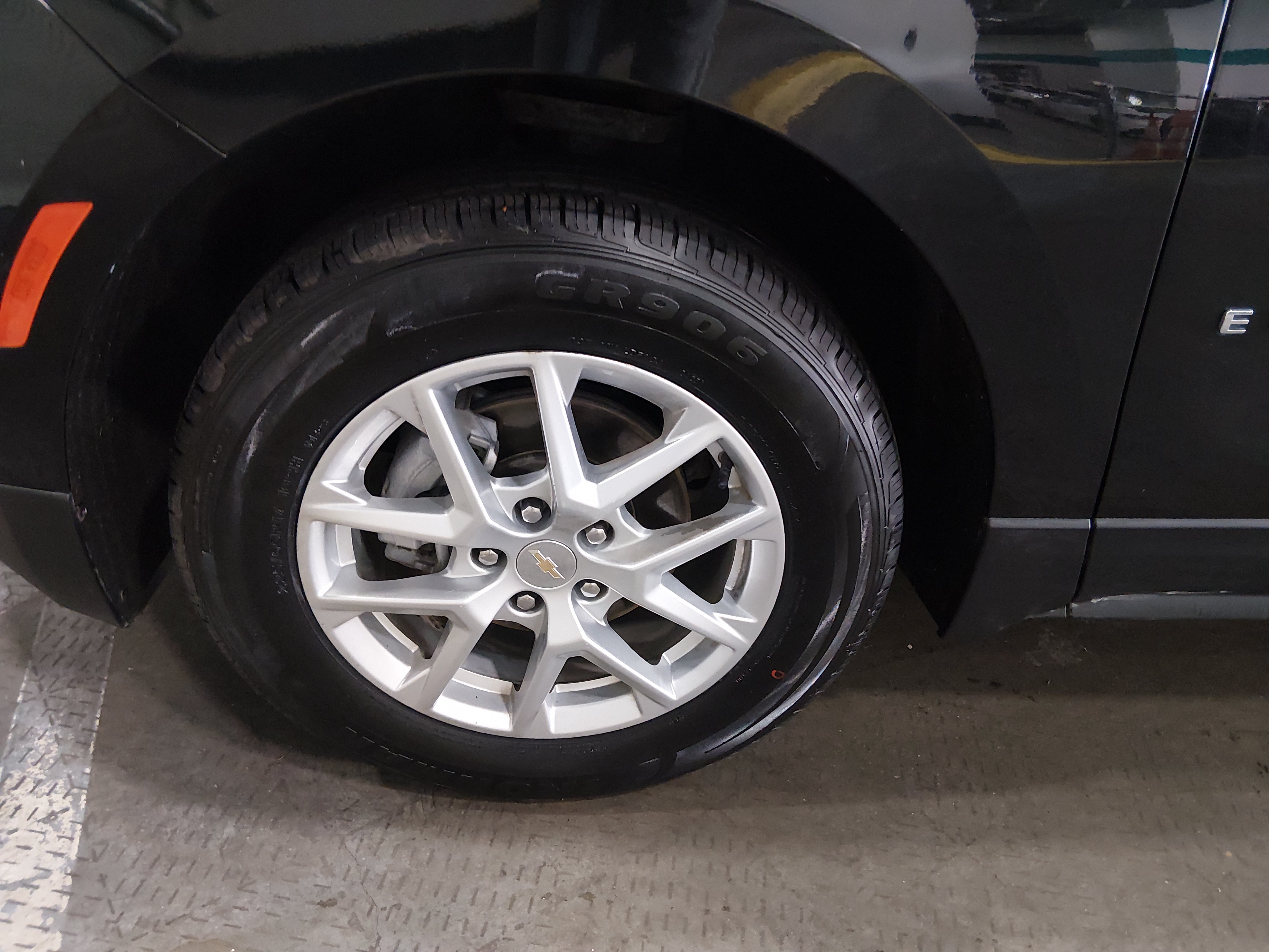 2024 Chevrolet Equinox LT - Photo 10