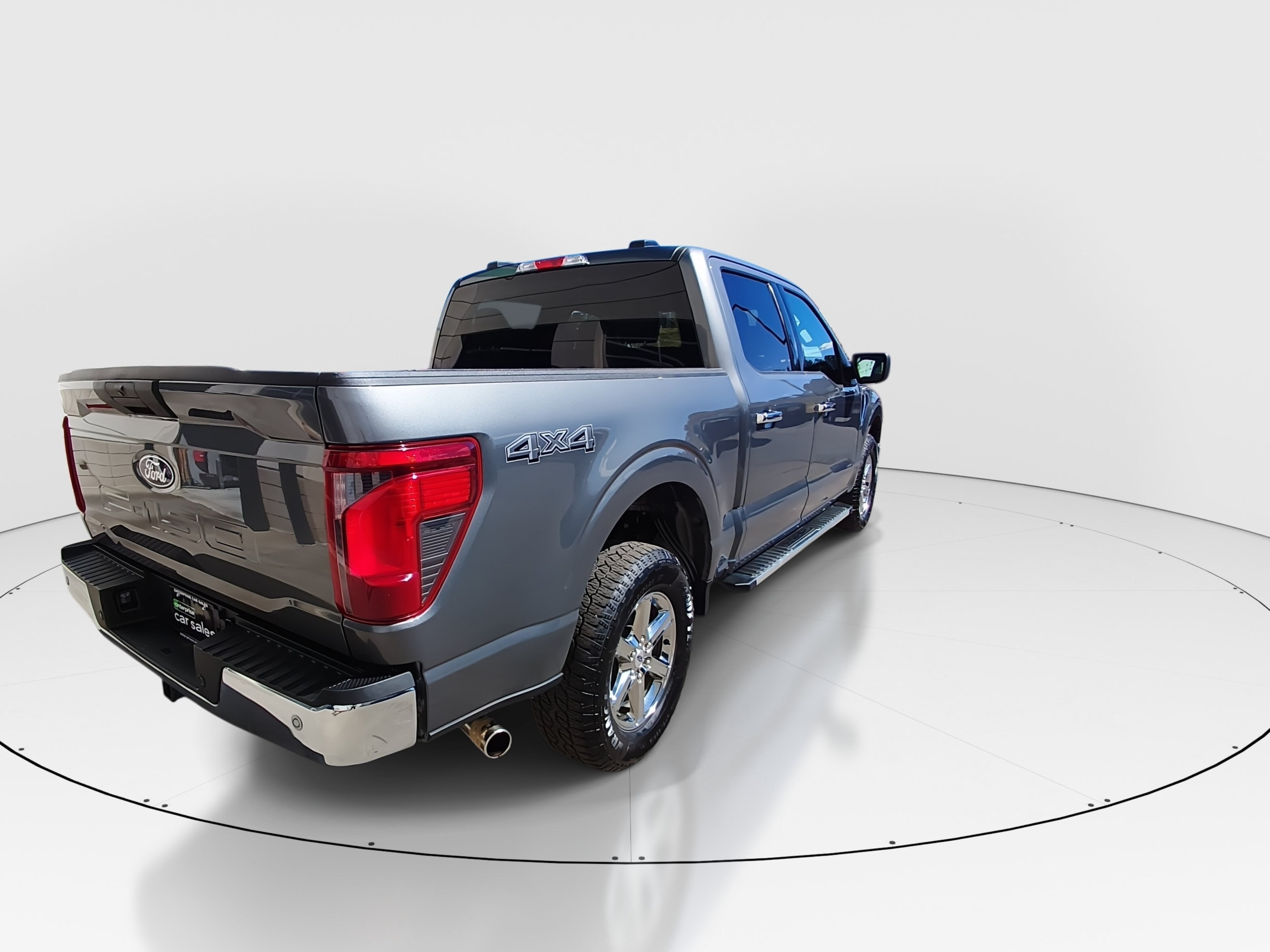 2025 Ford F-150 XLT - Photo 7