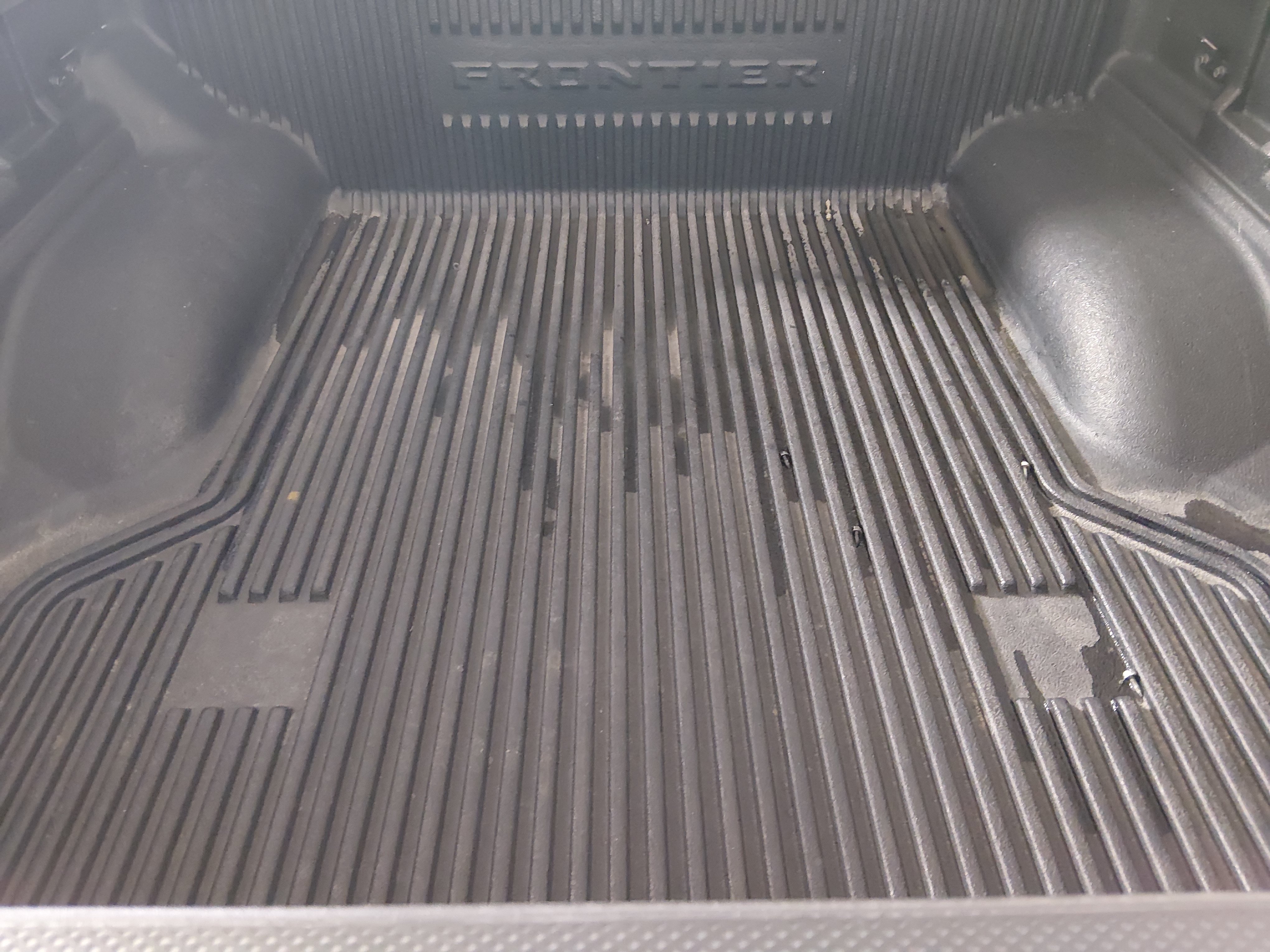 2023 Nissan Frontier SV - Photo 11