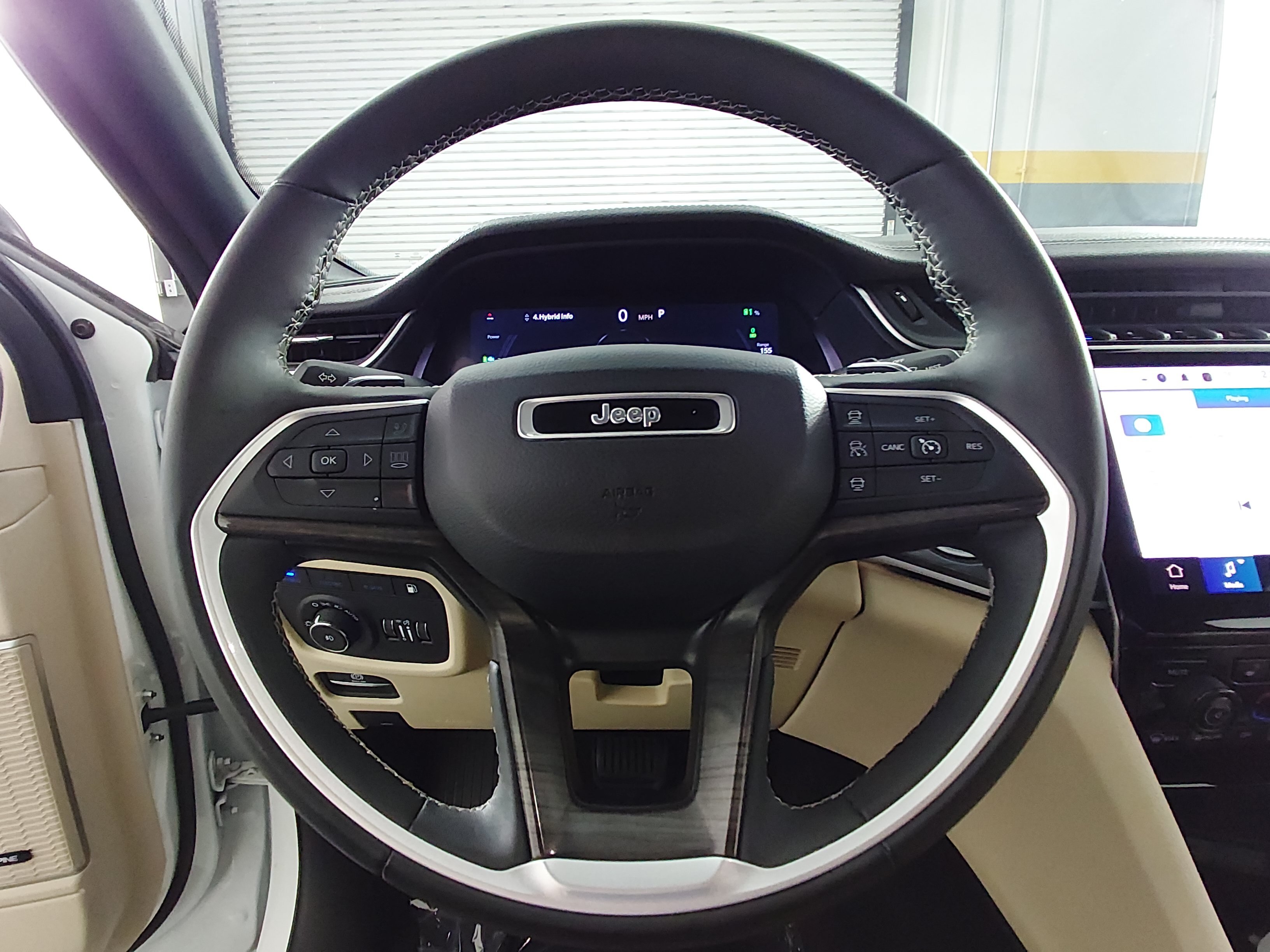 2024 Jeep Grand Cherokee 4xe - Photo 12