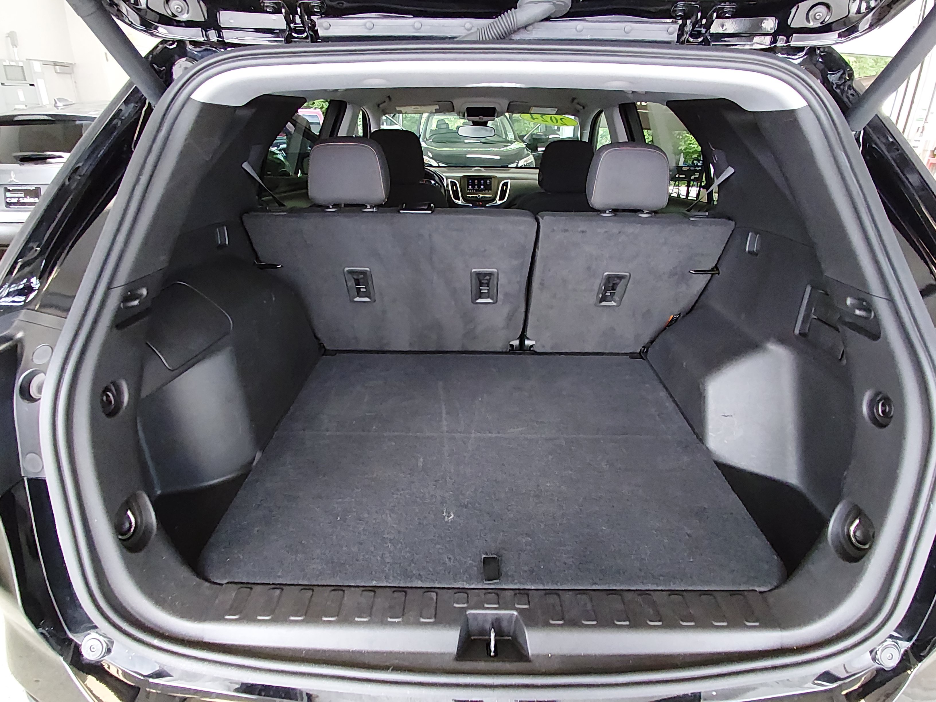 2024 Chevrolet Equinox LT - Photo 11