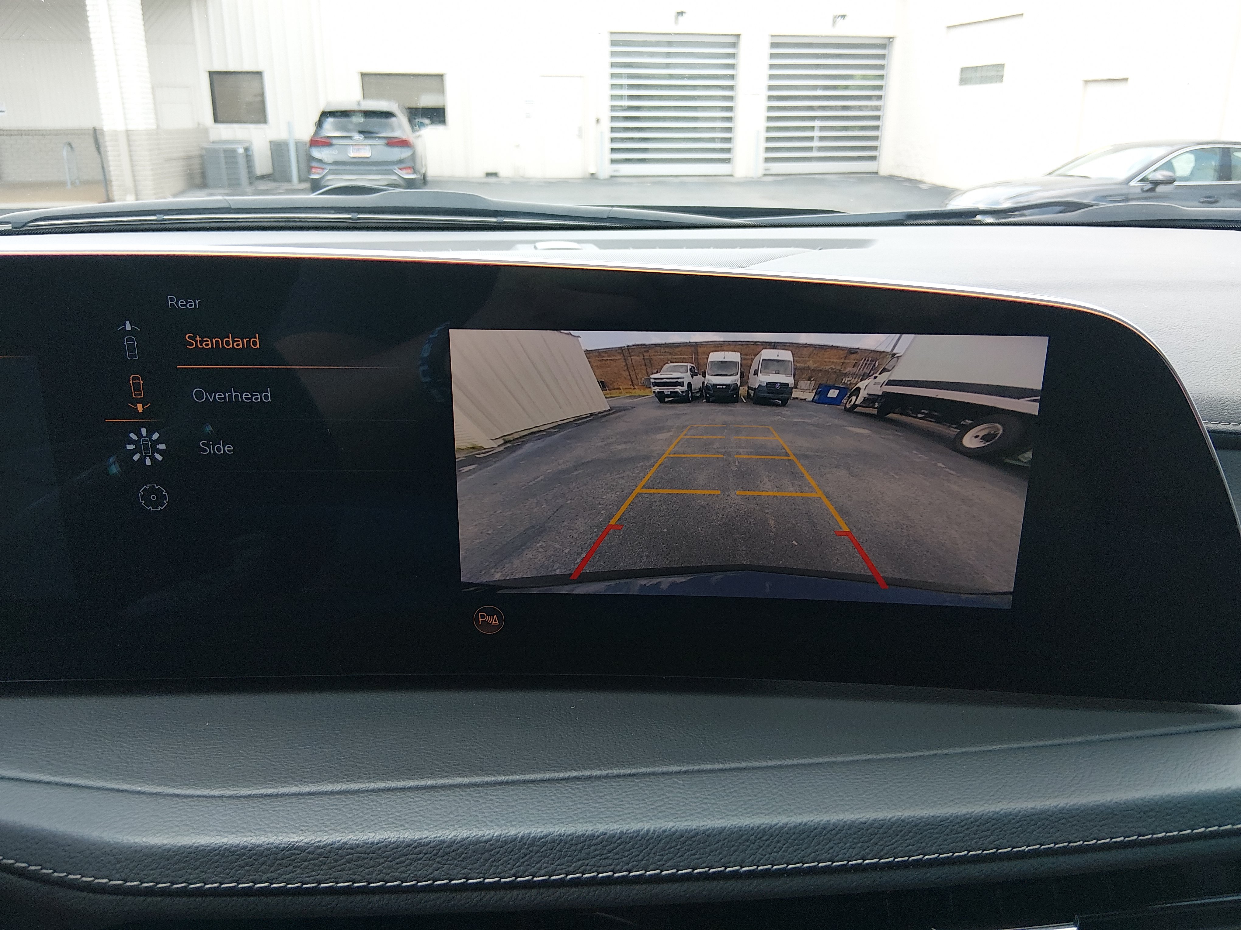 2025 Cadillac XT4 Premium Luxury - Photo 16