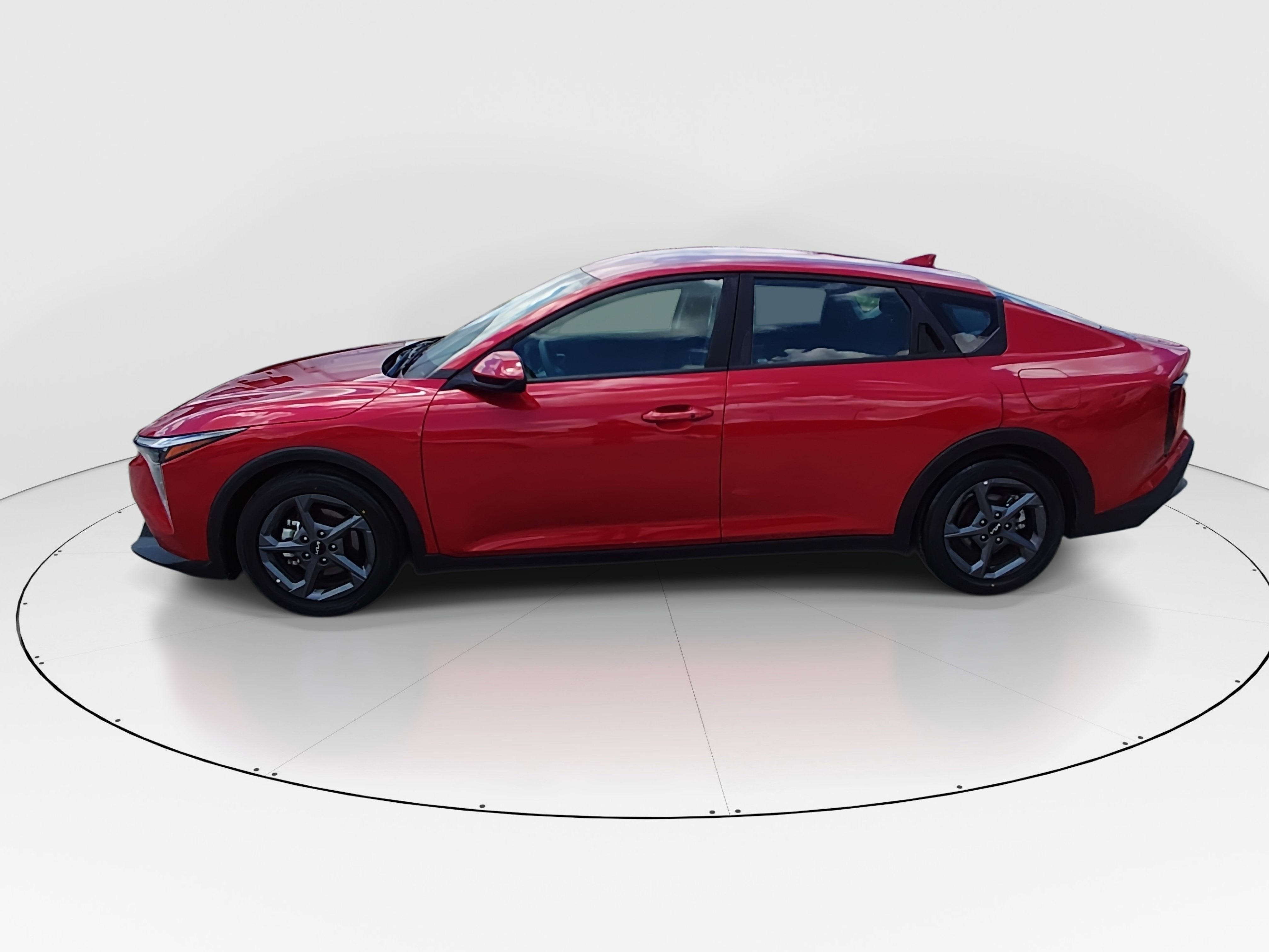 2025 Kia K4 LXS - Photo 4