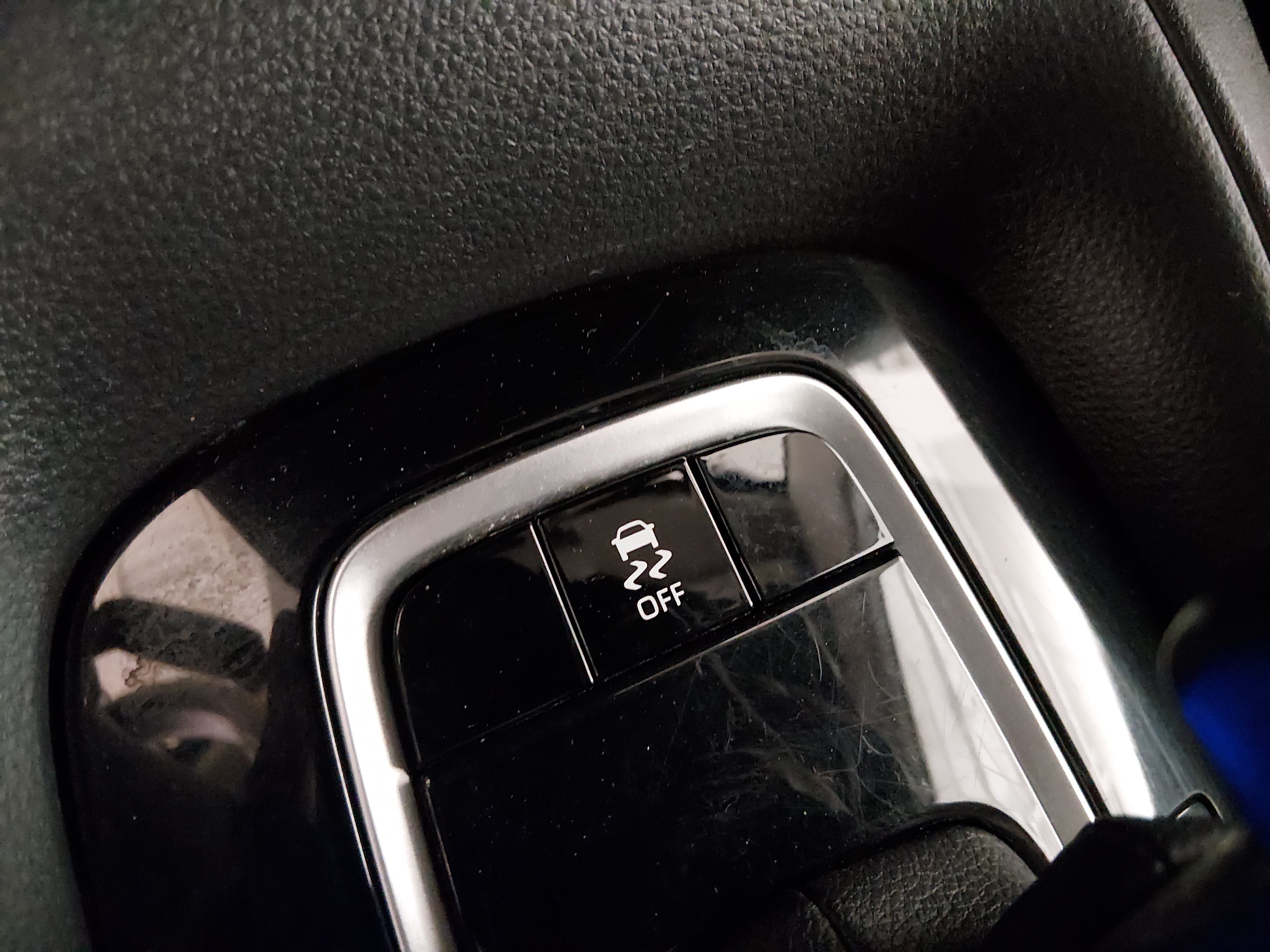 2024 Toyota Corolla LE - Photo 17