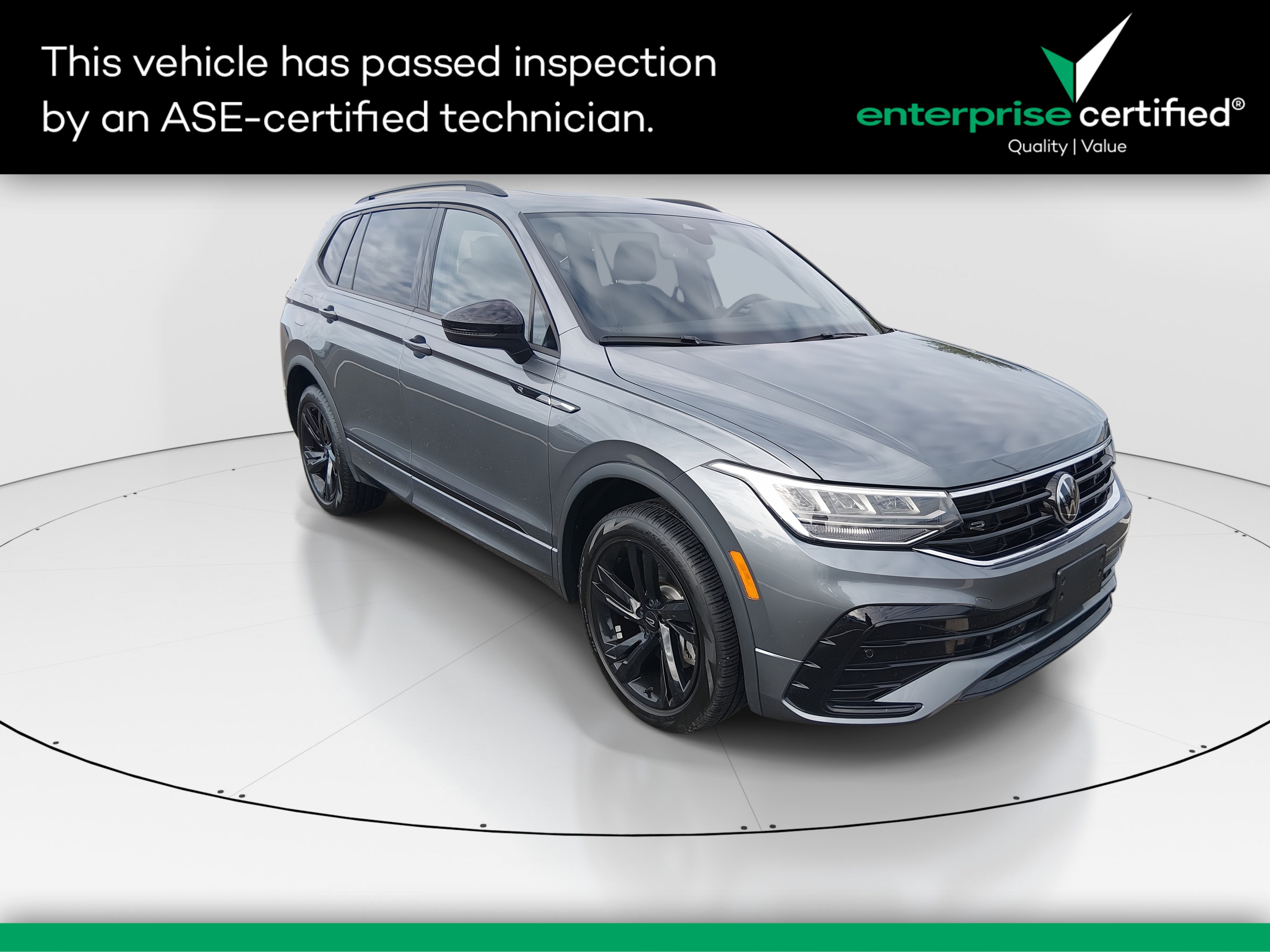 2024 Volkswagen Tiguan SE R-LINE BLACK