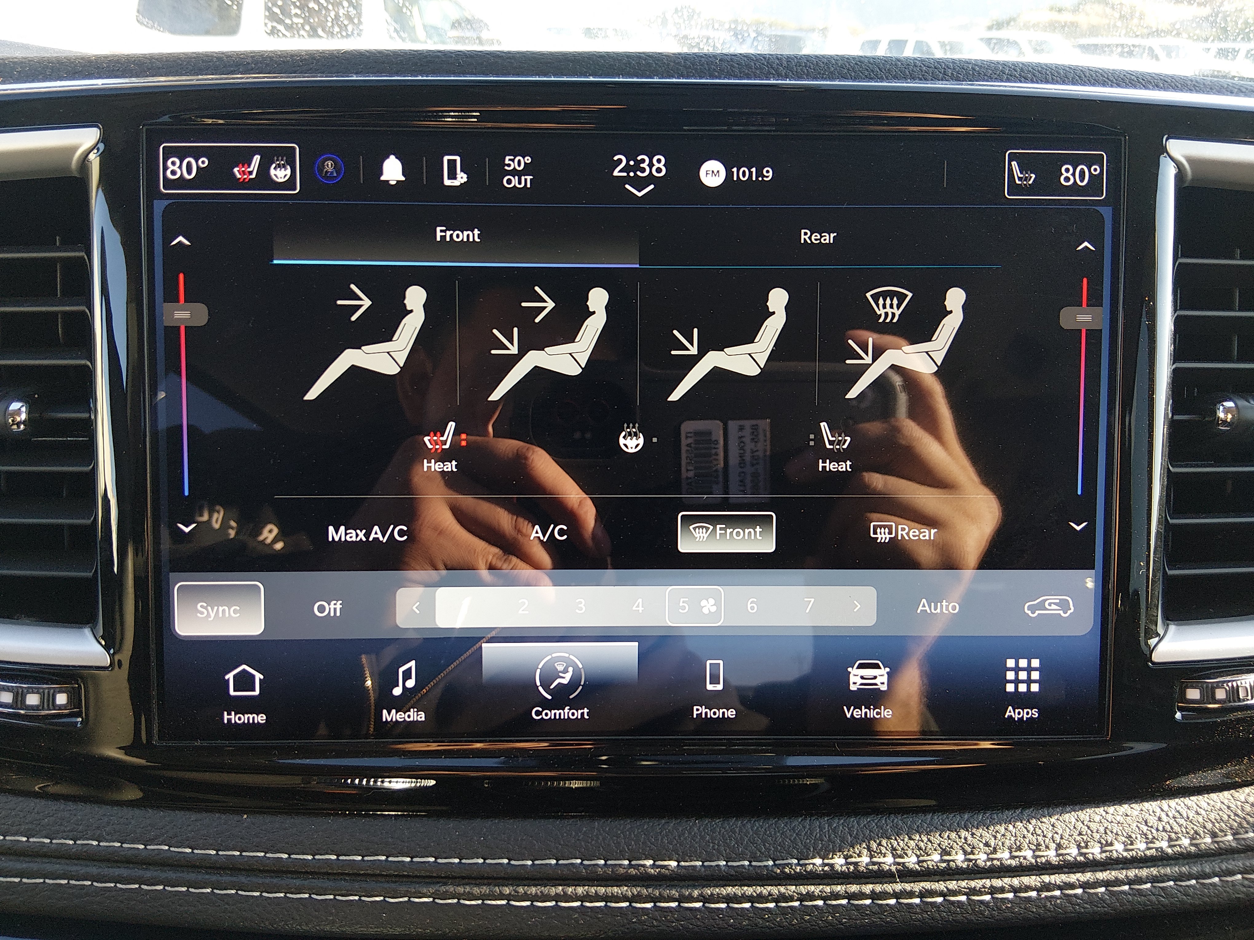 2023 Chrysler Pacifica Hybrid Touring L - Photo 18