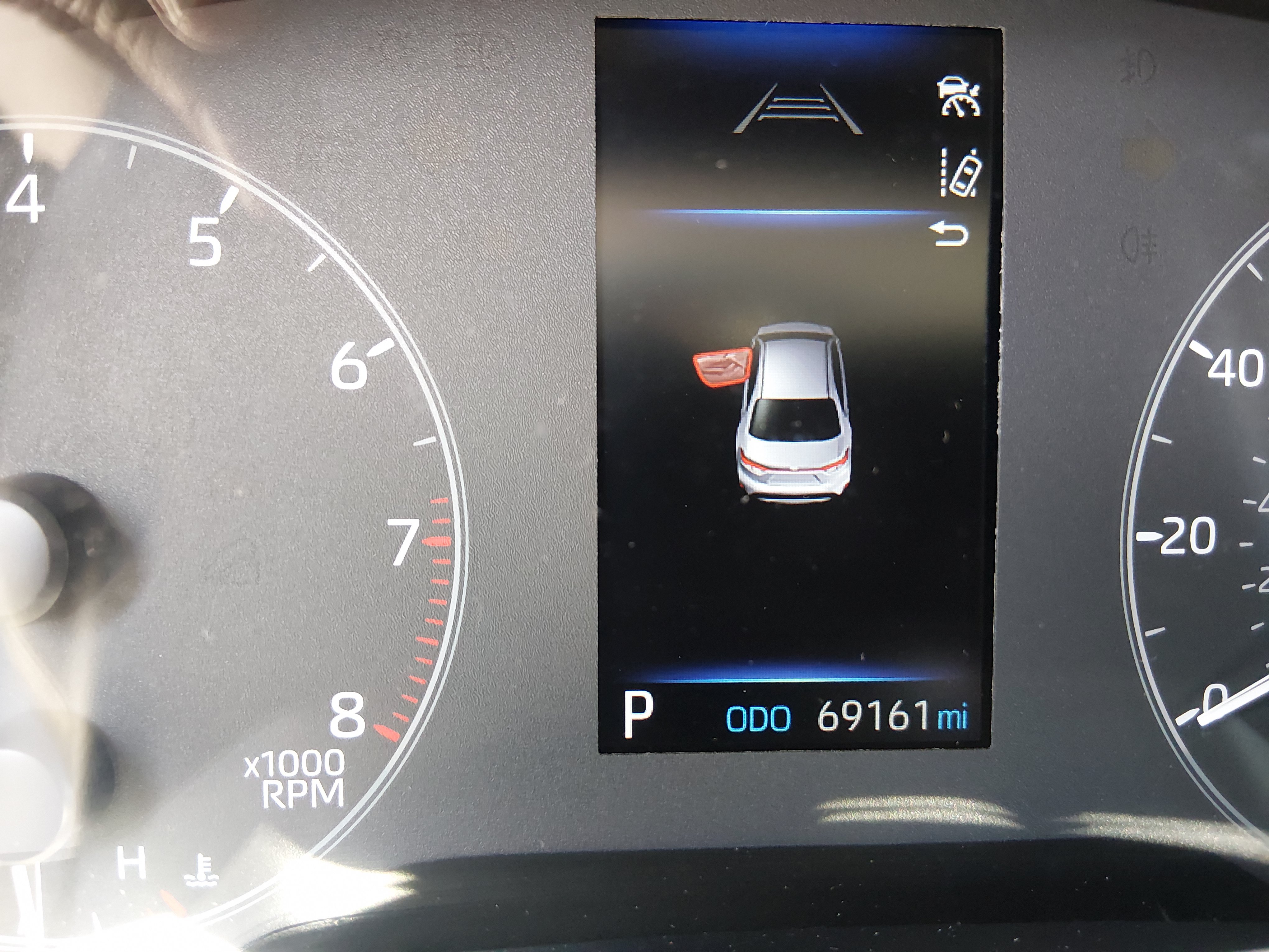 2024 Toyota Corolla LE - Photo 14