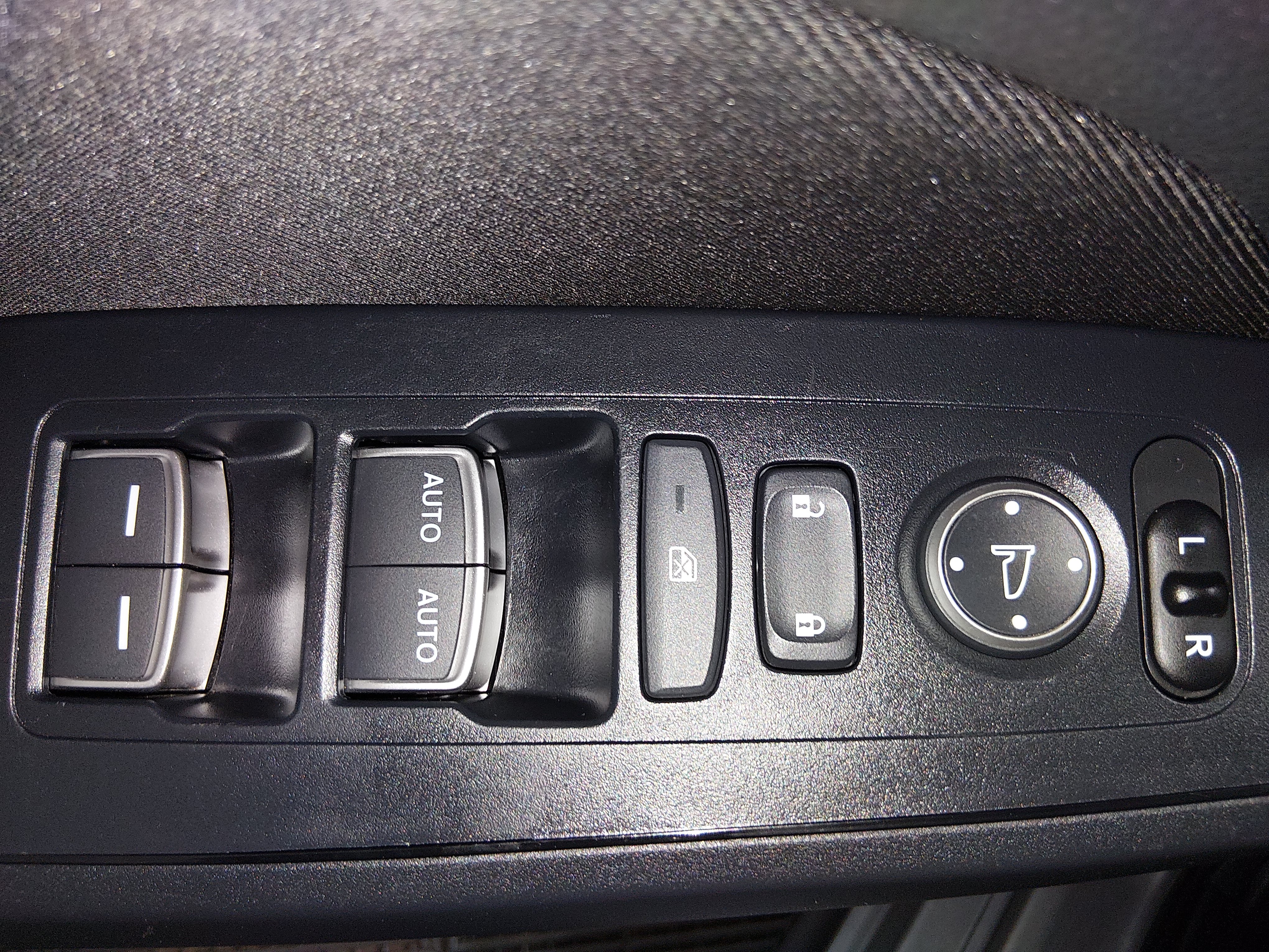 2025 Honda Civic Sport - Photo 18
