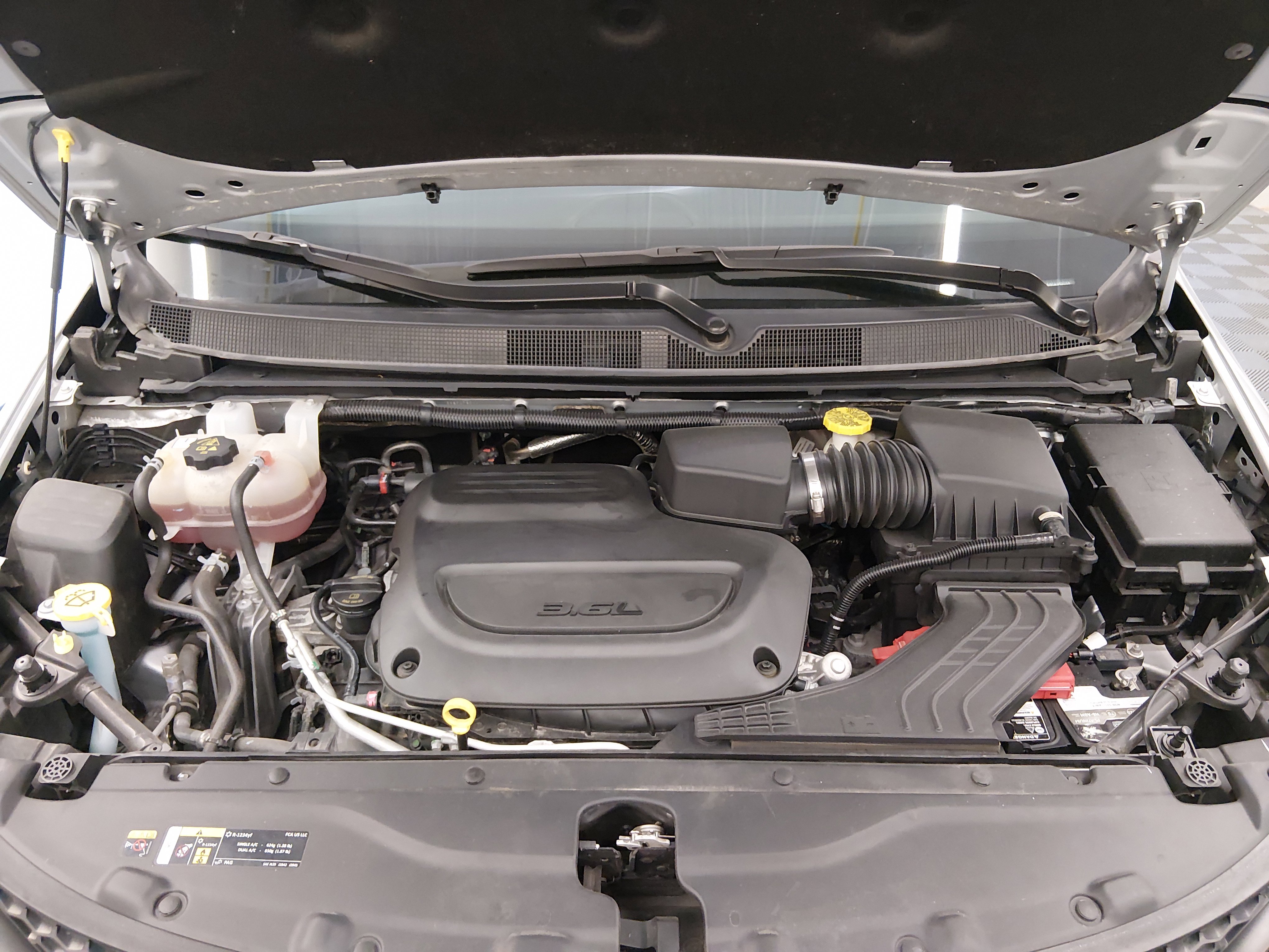 2023 Chrysler Voyager LX - Photo 9