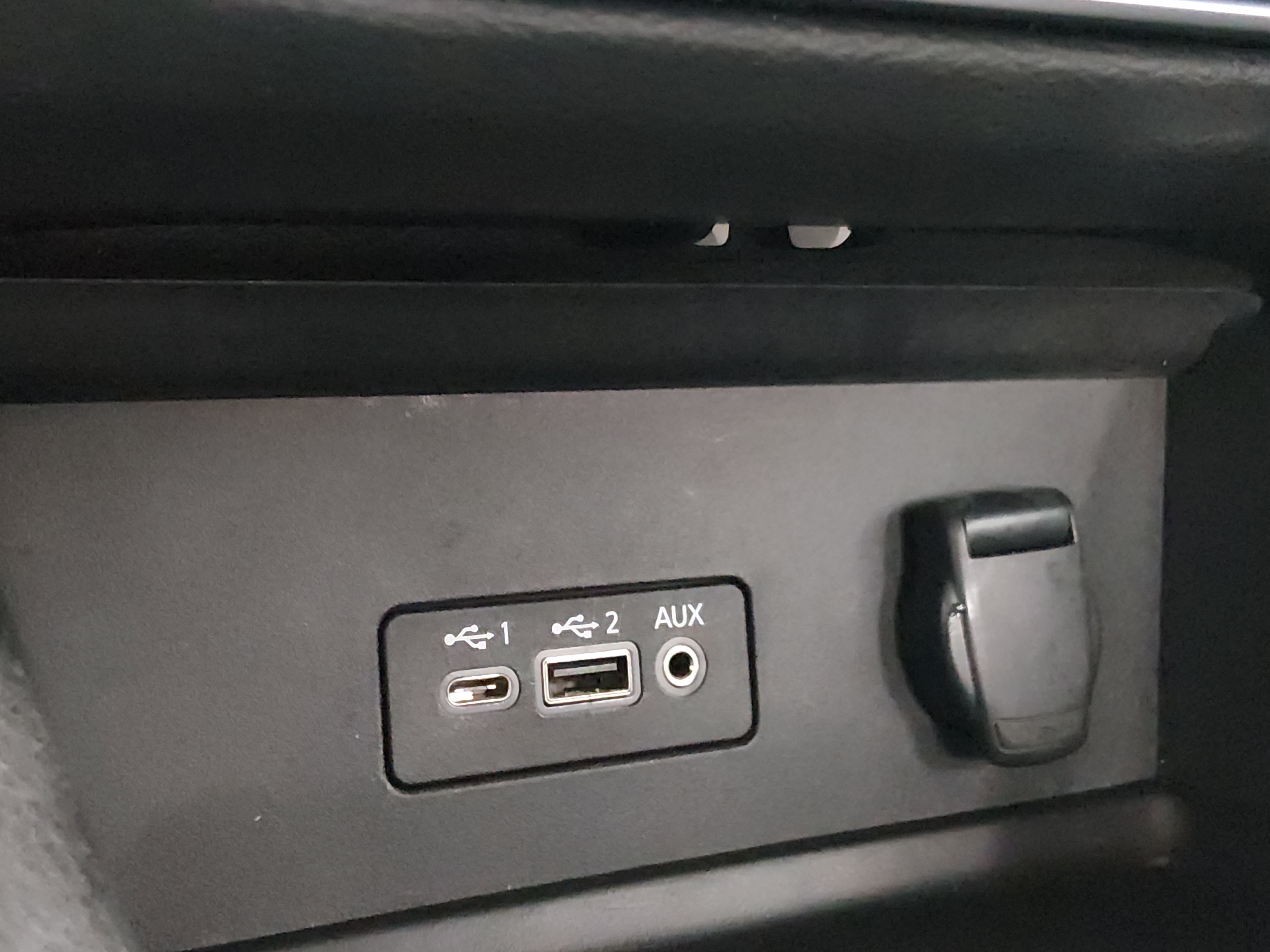 2025 Nissan Sentra SV - Photo 18