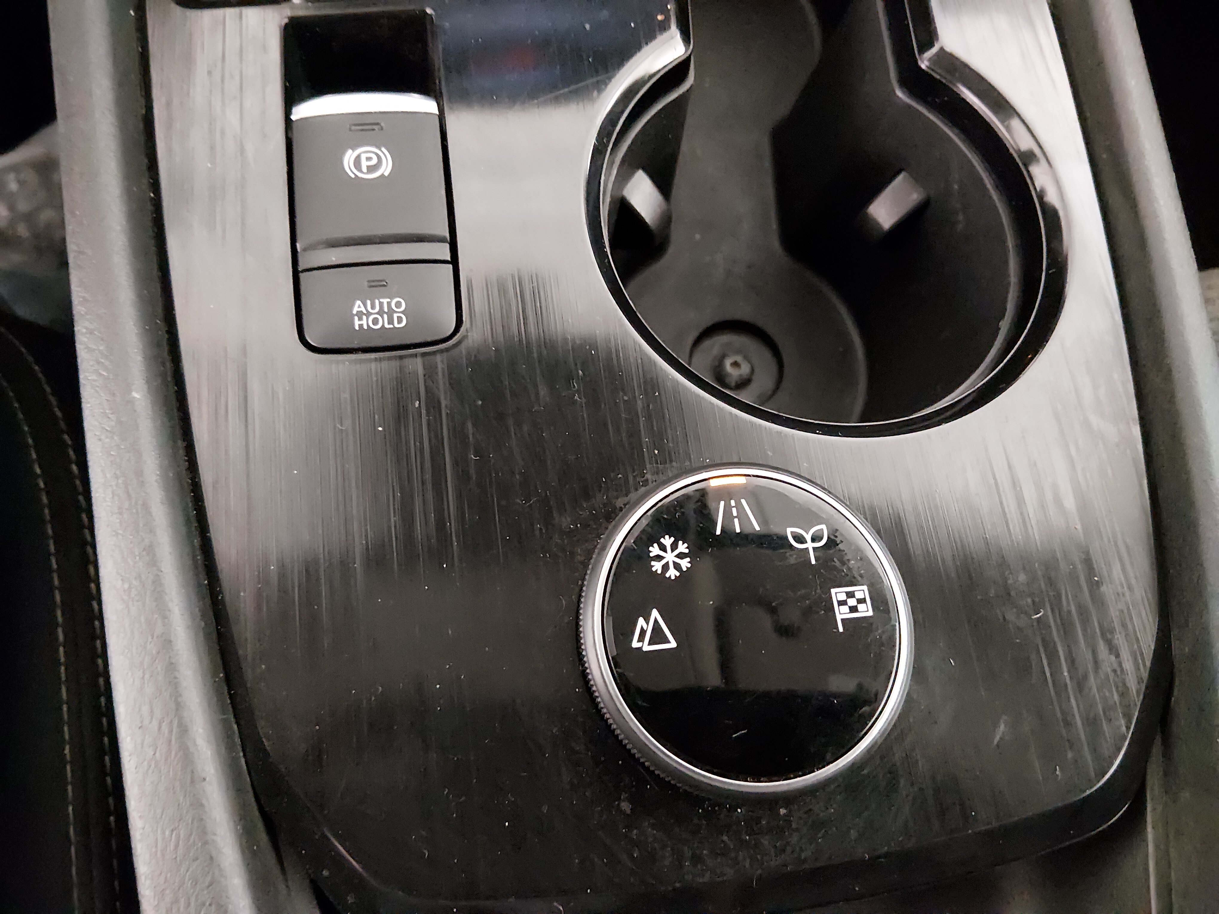 2023 Nissan Rogue SV - Photo 17
