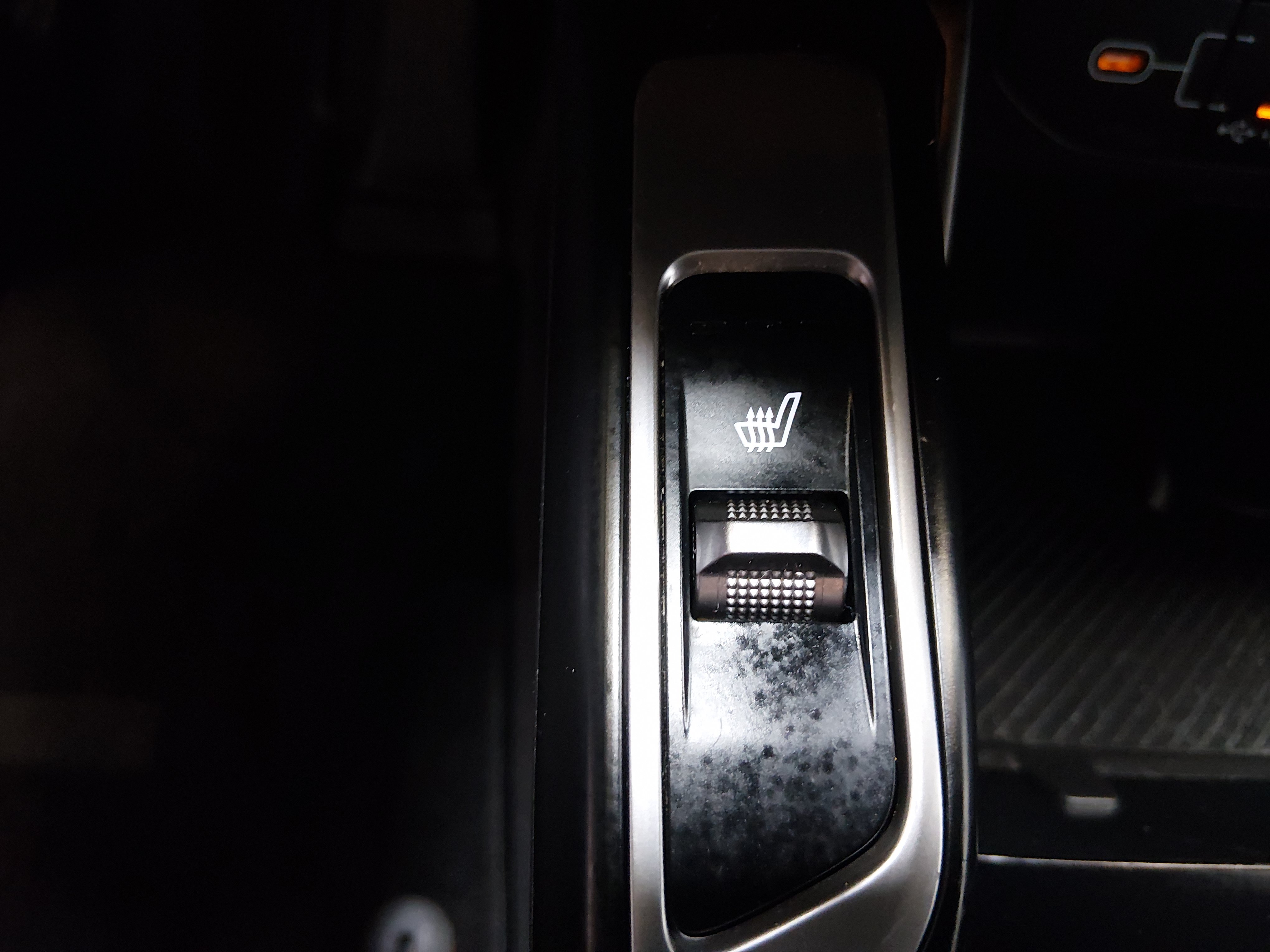 2024 Kia Sorento S - Photo 19