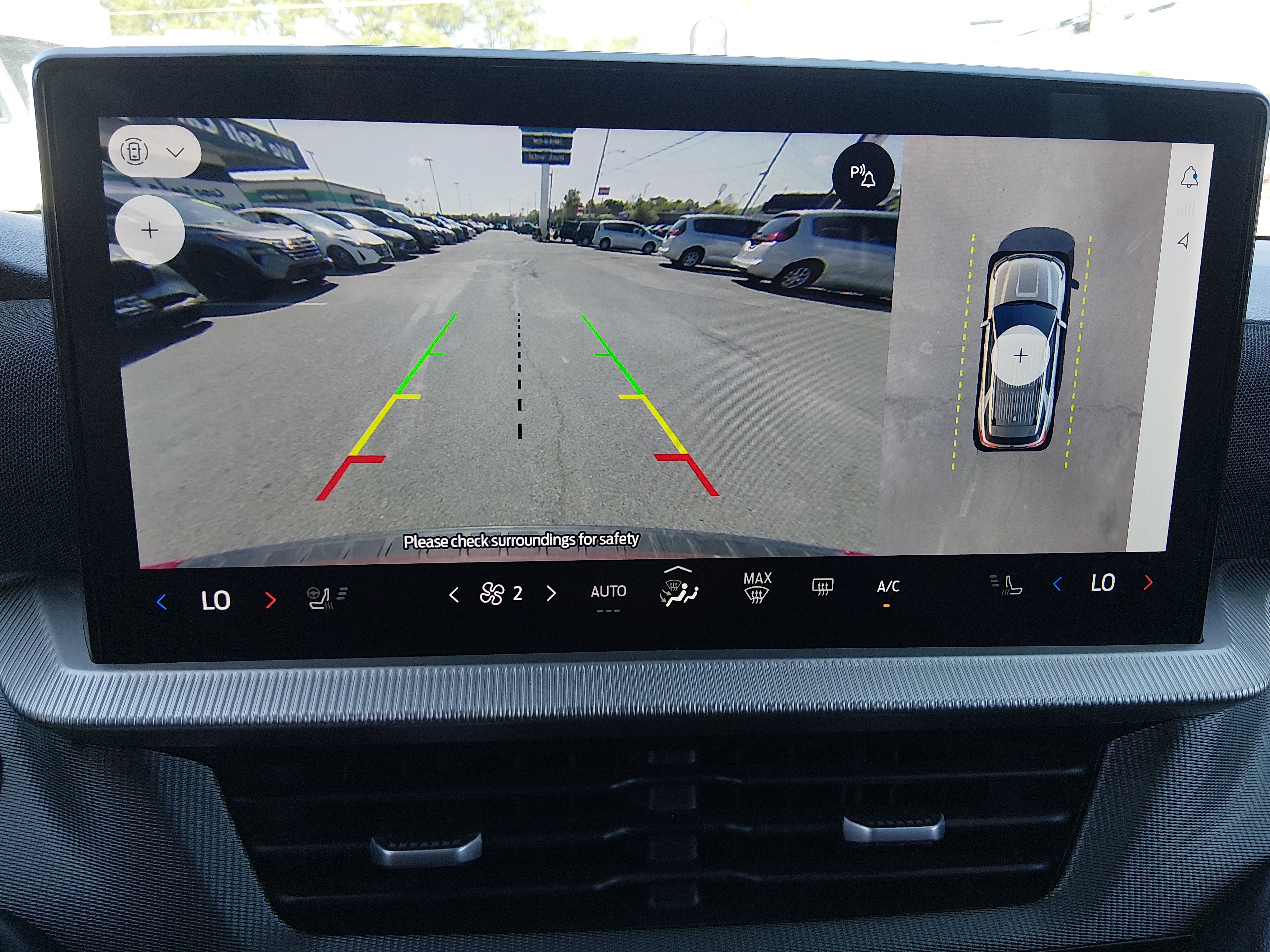 2025 Ford Explorer ST-LINE - Photo 17