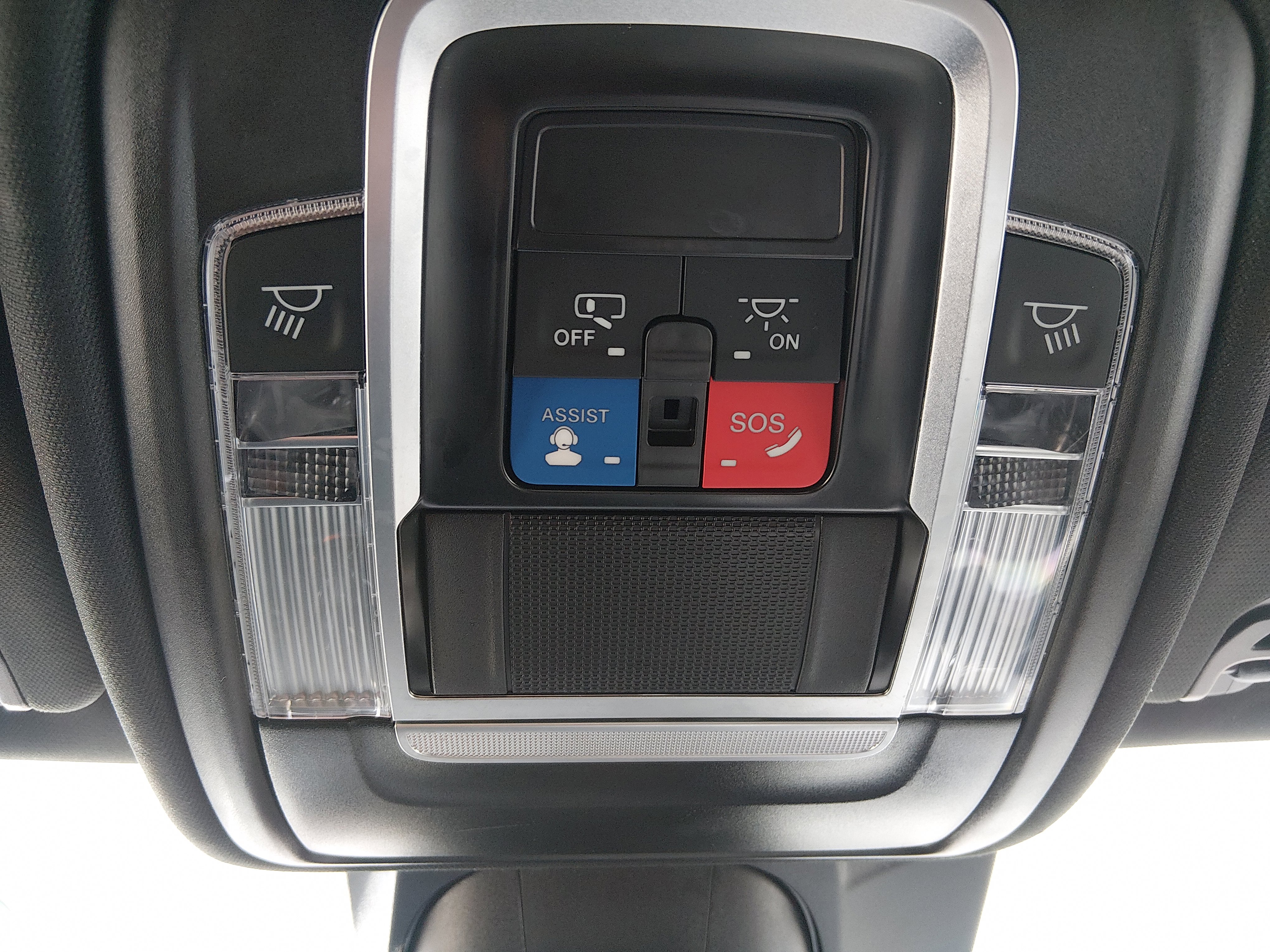 2024 RAM Ram 1500 Pickup Laramie - Photo 22