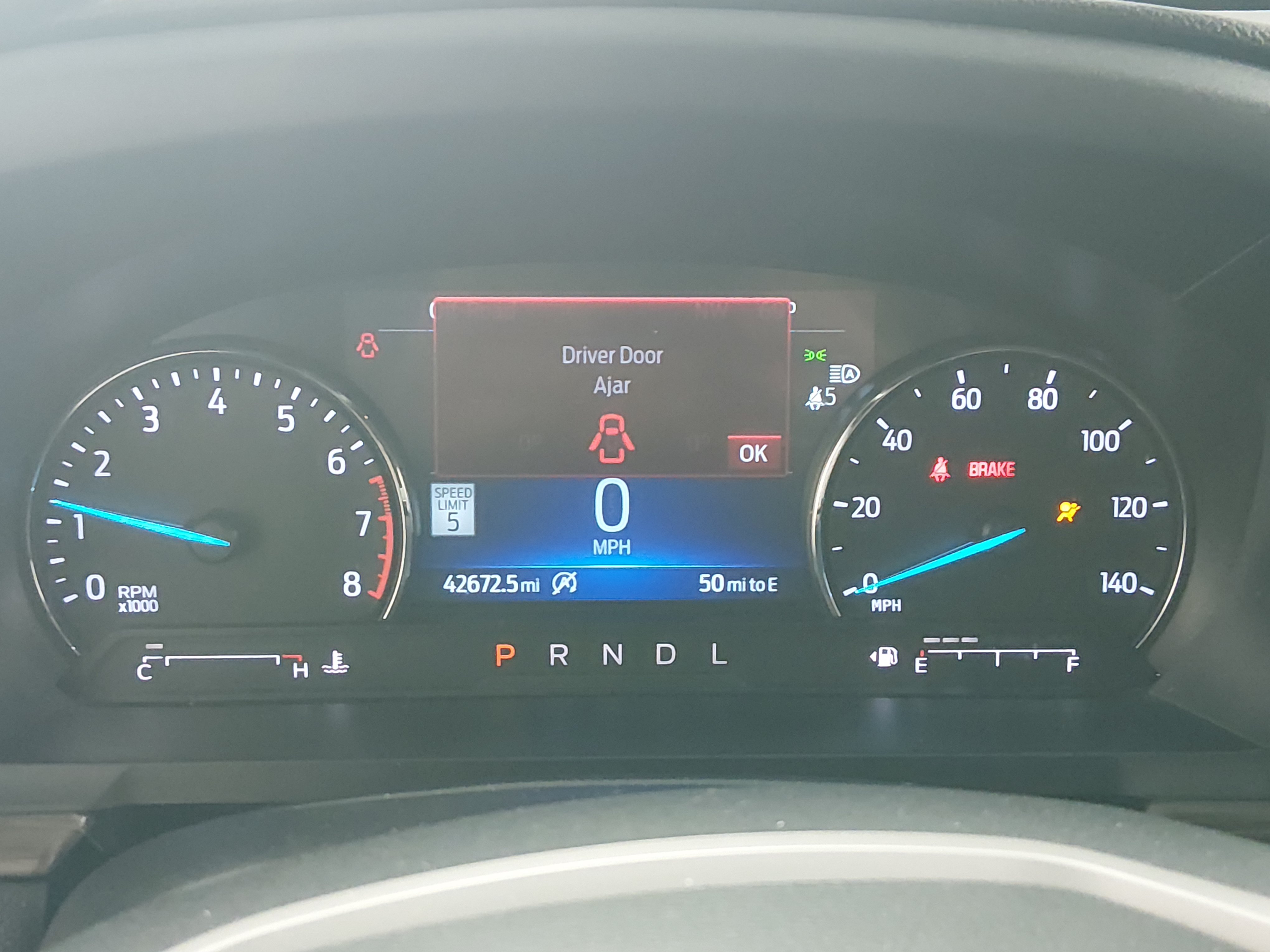 2023 Ford Explorer Limited - Photo 14