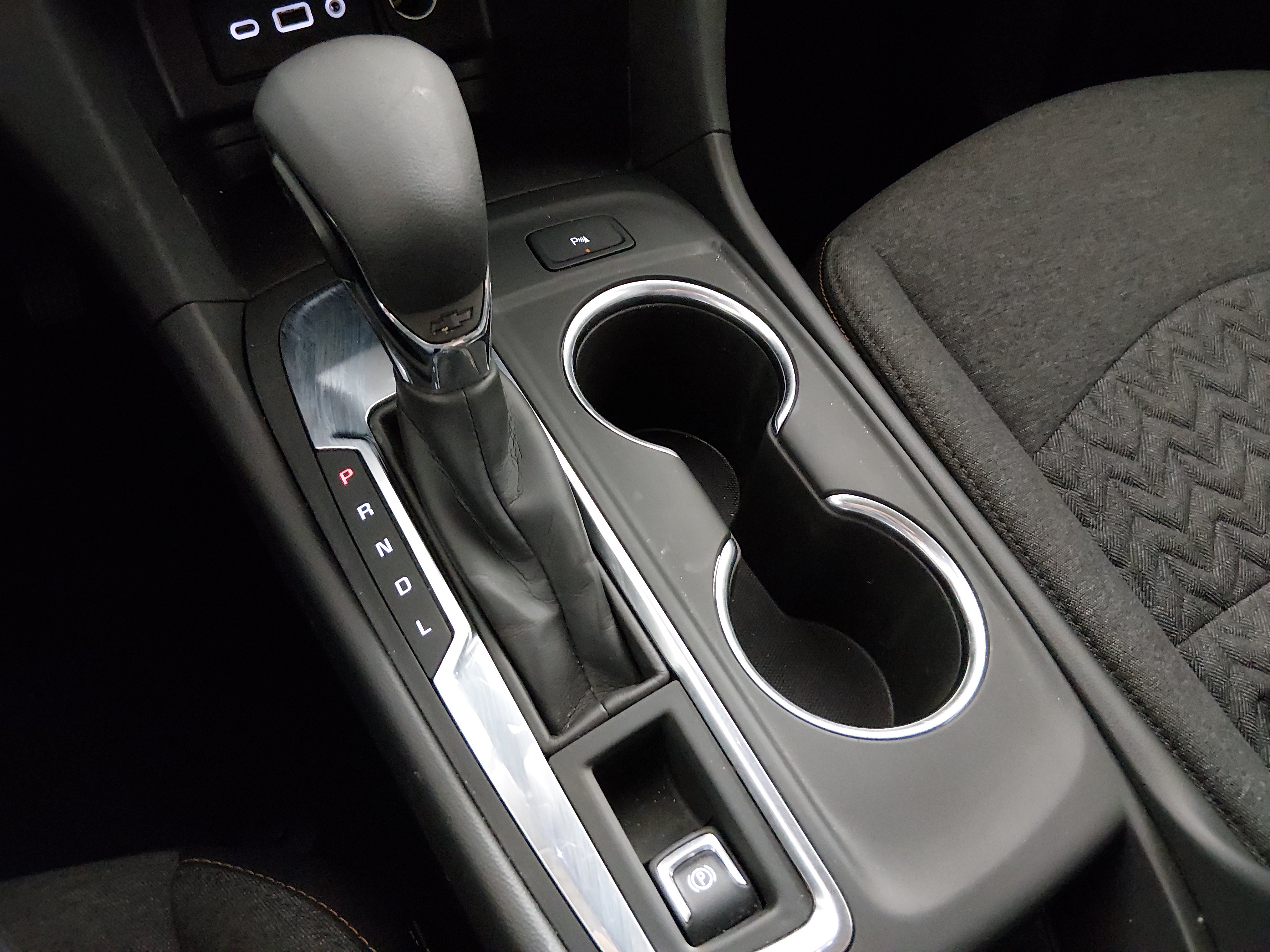 2024 Chevrolet Equinox LT - Photo 16