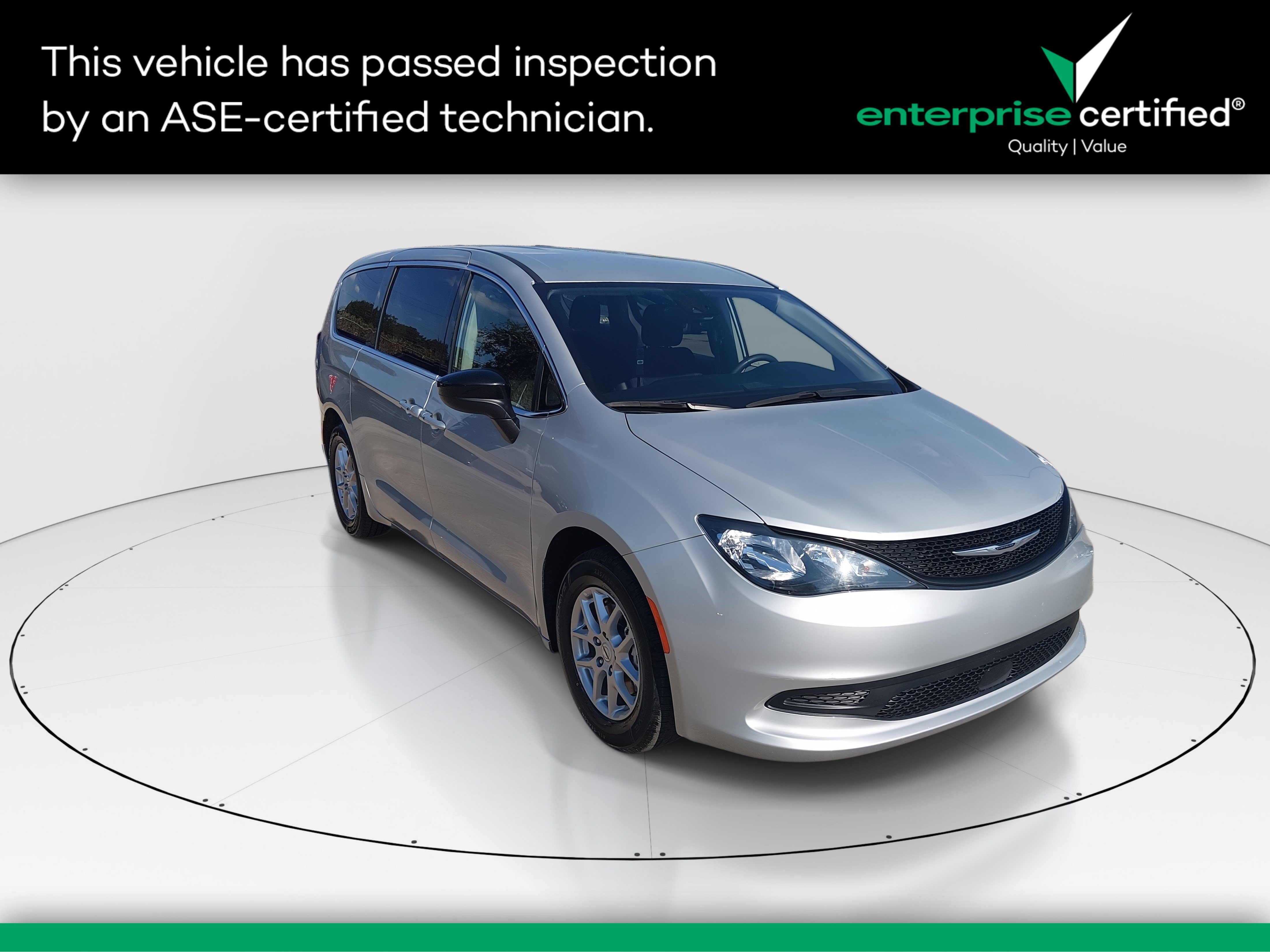 2024 Chrysler Voyager