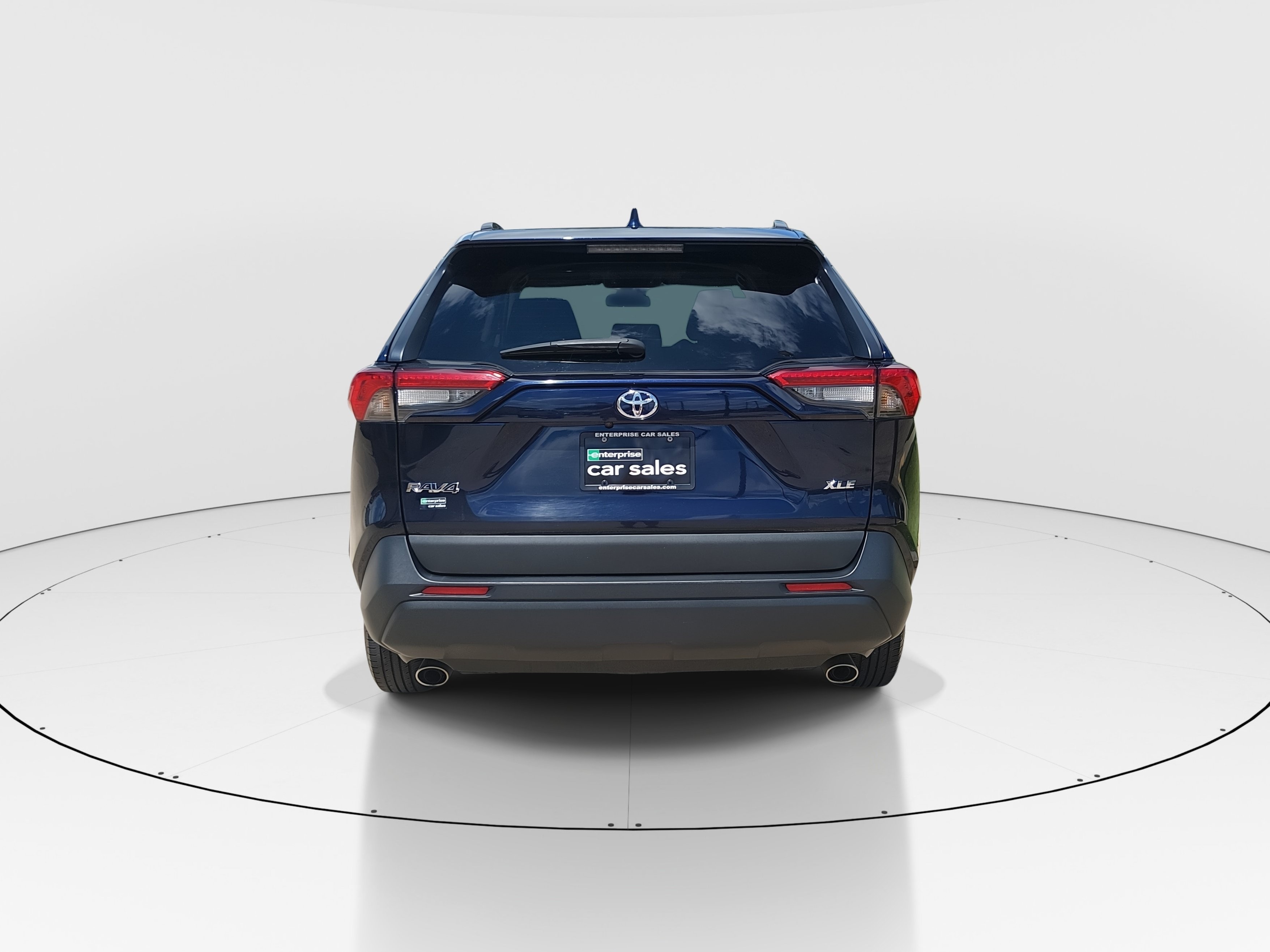 2024 Toyota RAV4 XLE - Photo 6