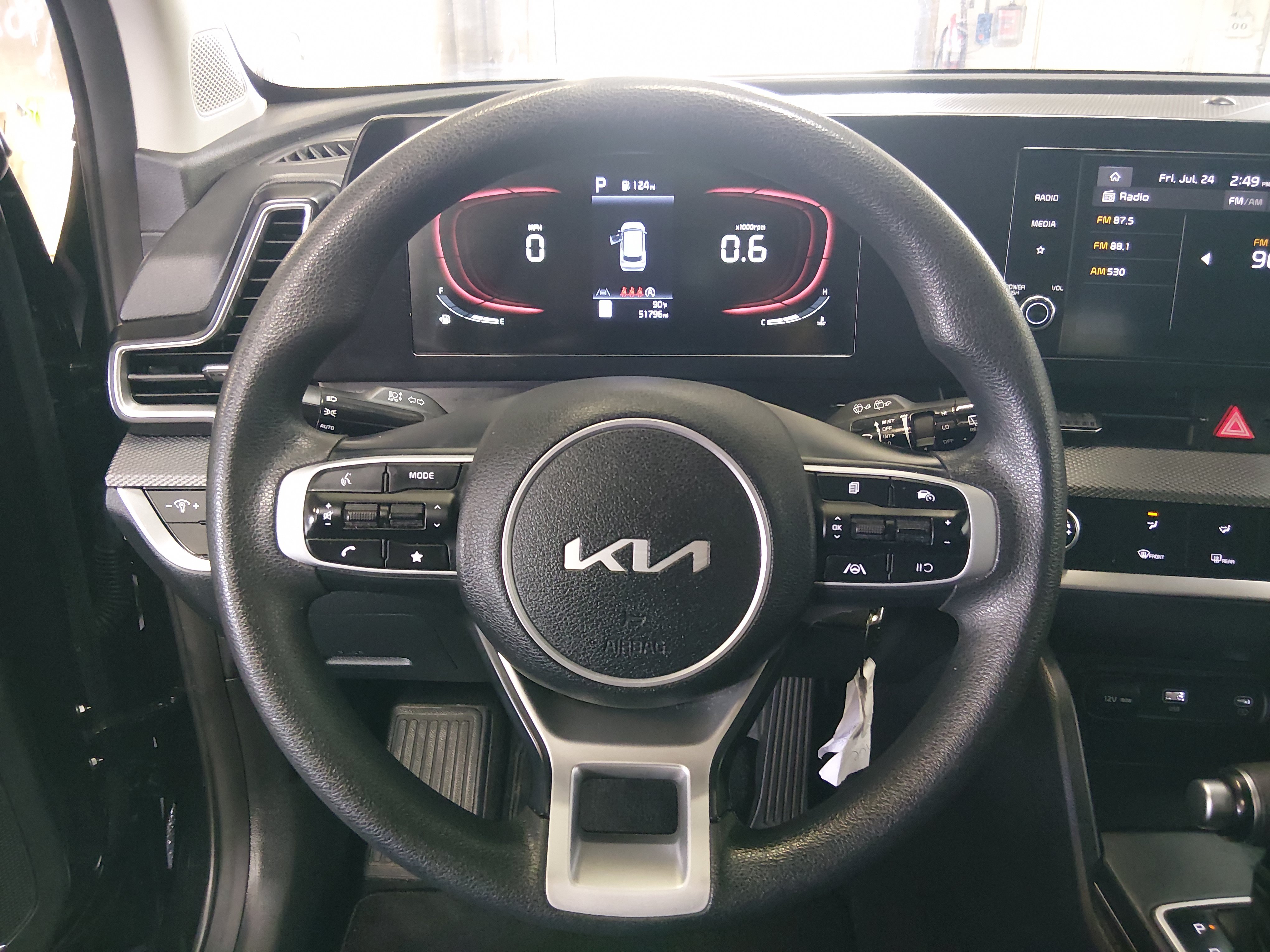 2024 Kia Sportage LX - Photo 19
