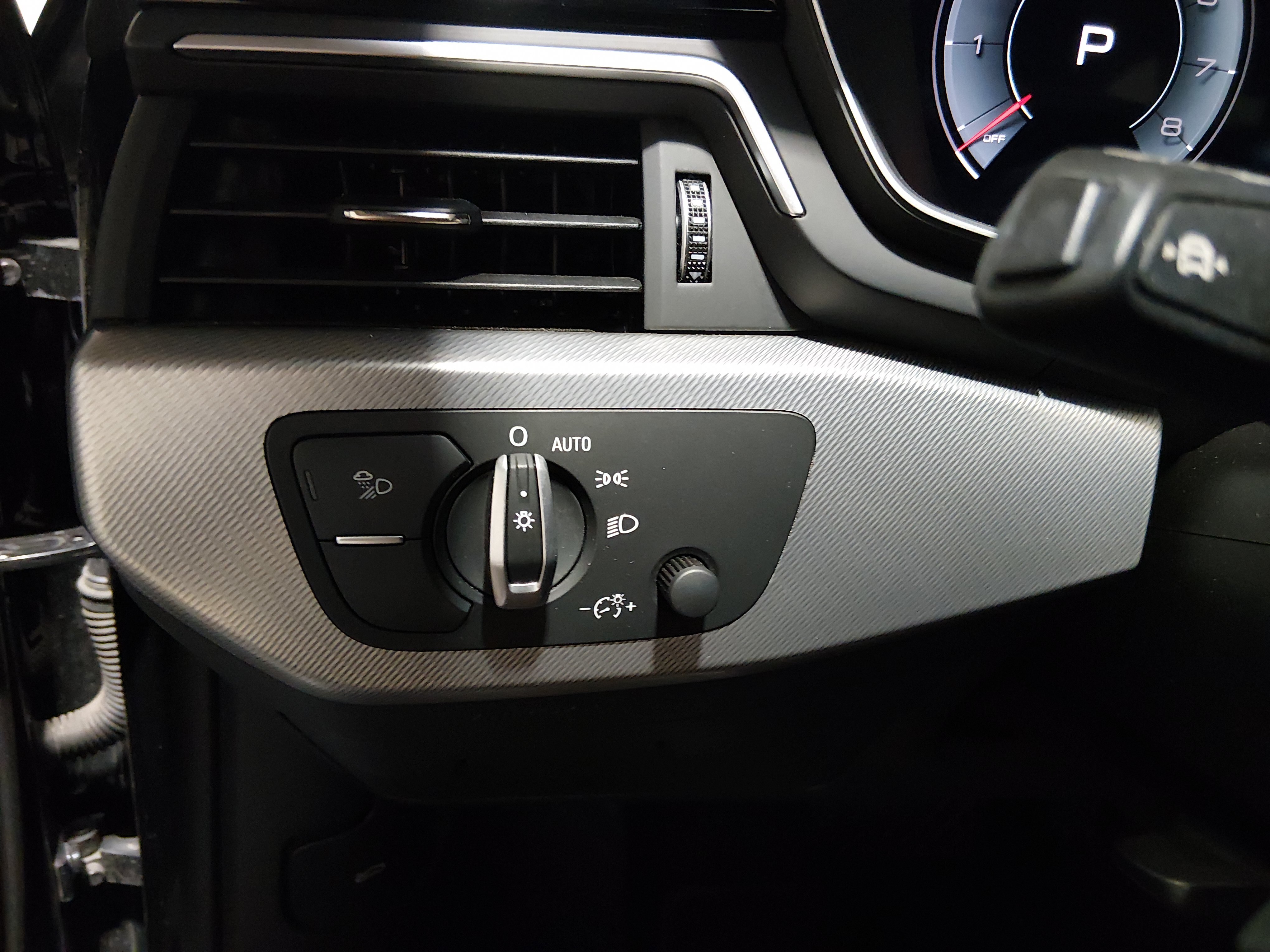 2025 Audi A5 Sportback Premium - Photo 13