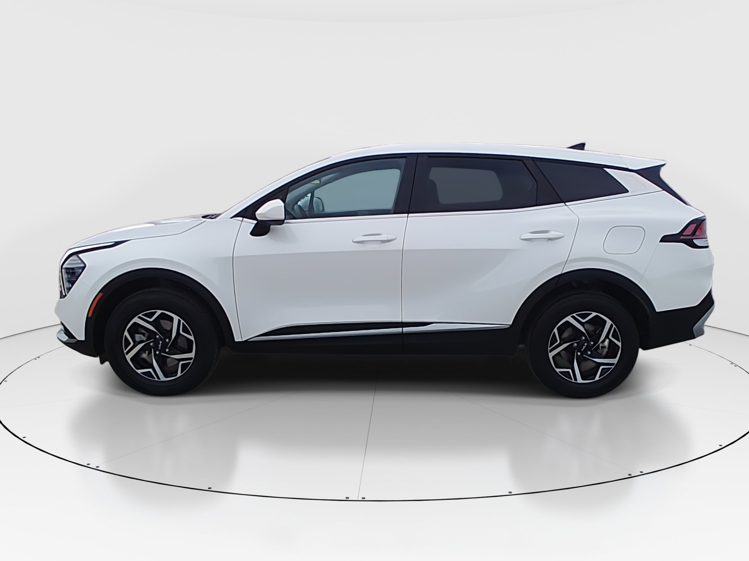 2024 Kia Sportage LX - Photo 4