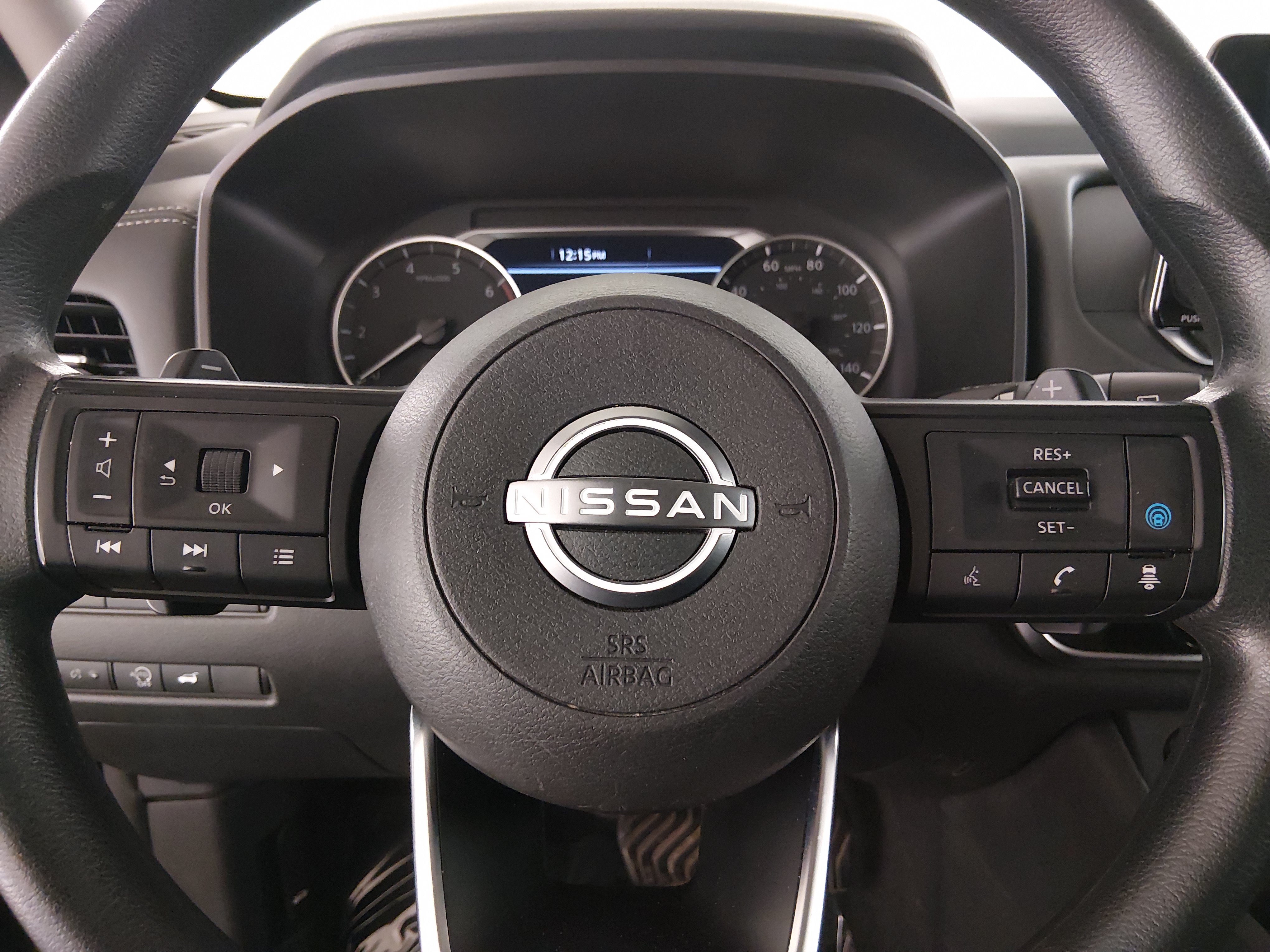 2024 Nissan Rogue SV - Photo 12