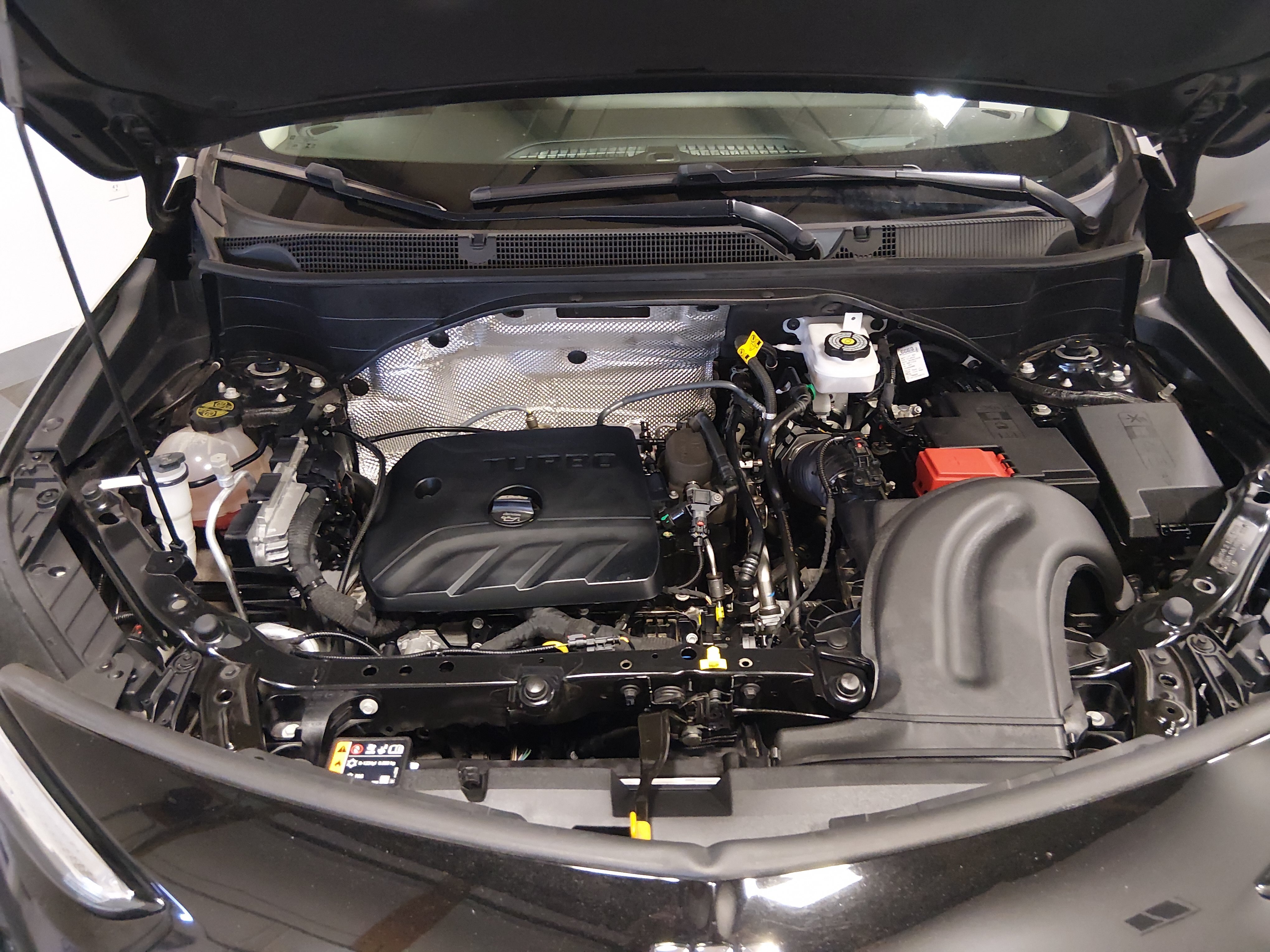 2024 Buick Encore GX Sport Touring - Photo 9