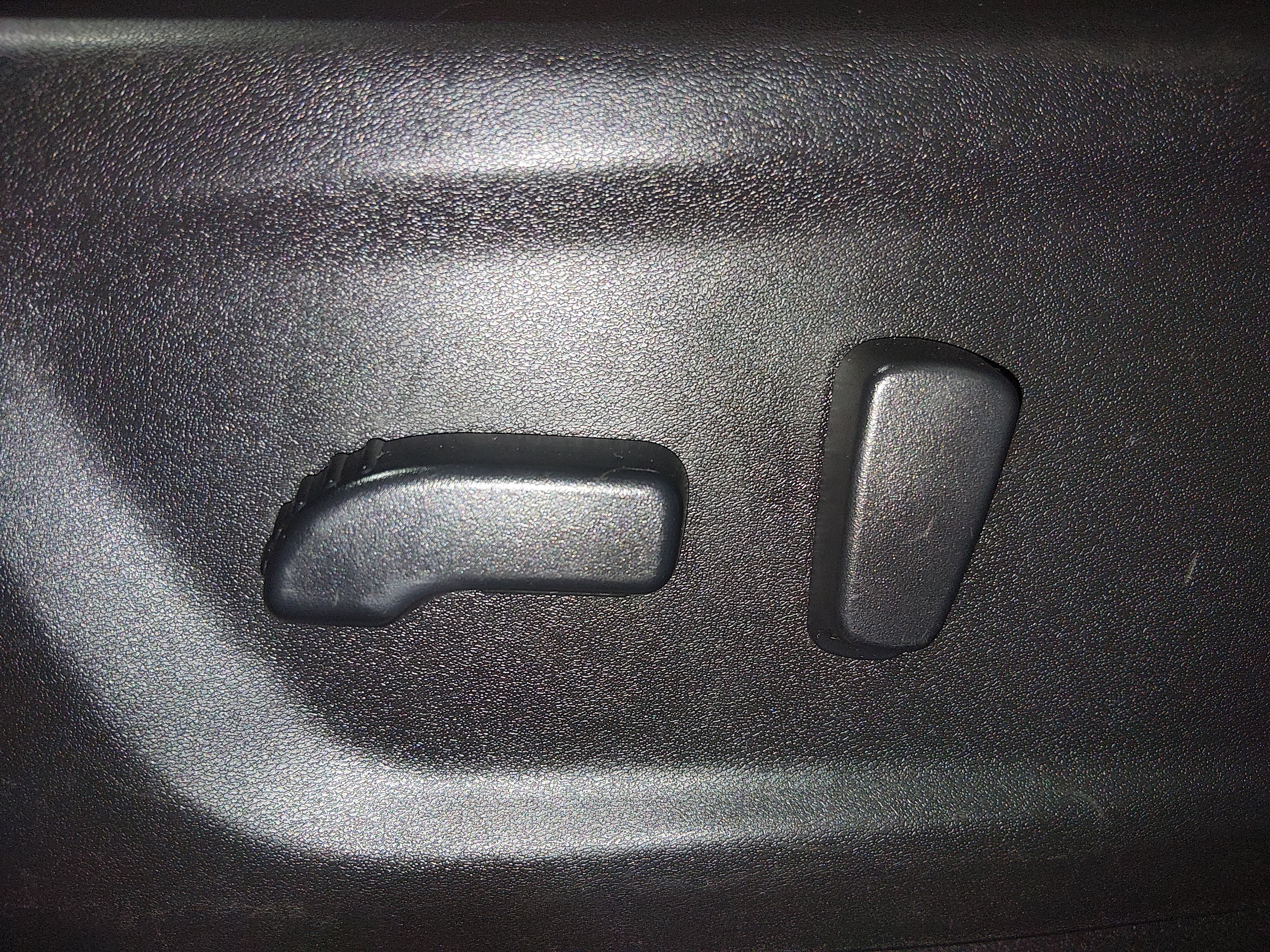 2024 Nissan Altima SV - Photo 18
