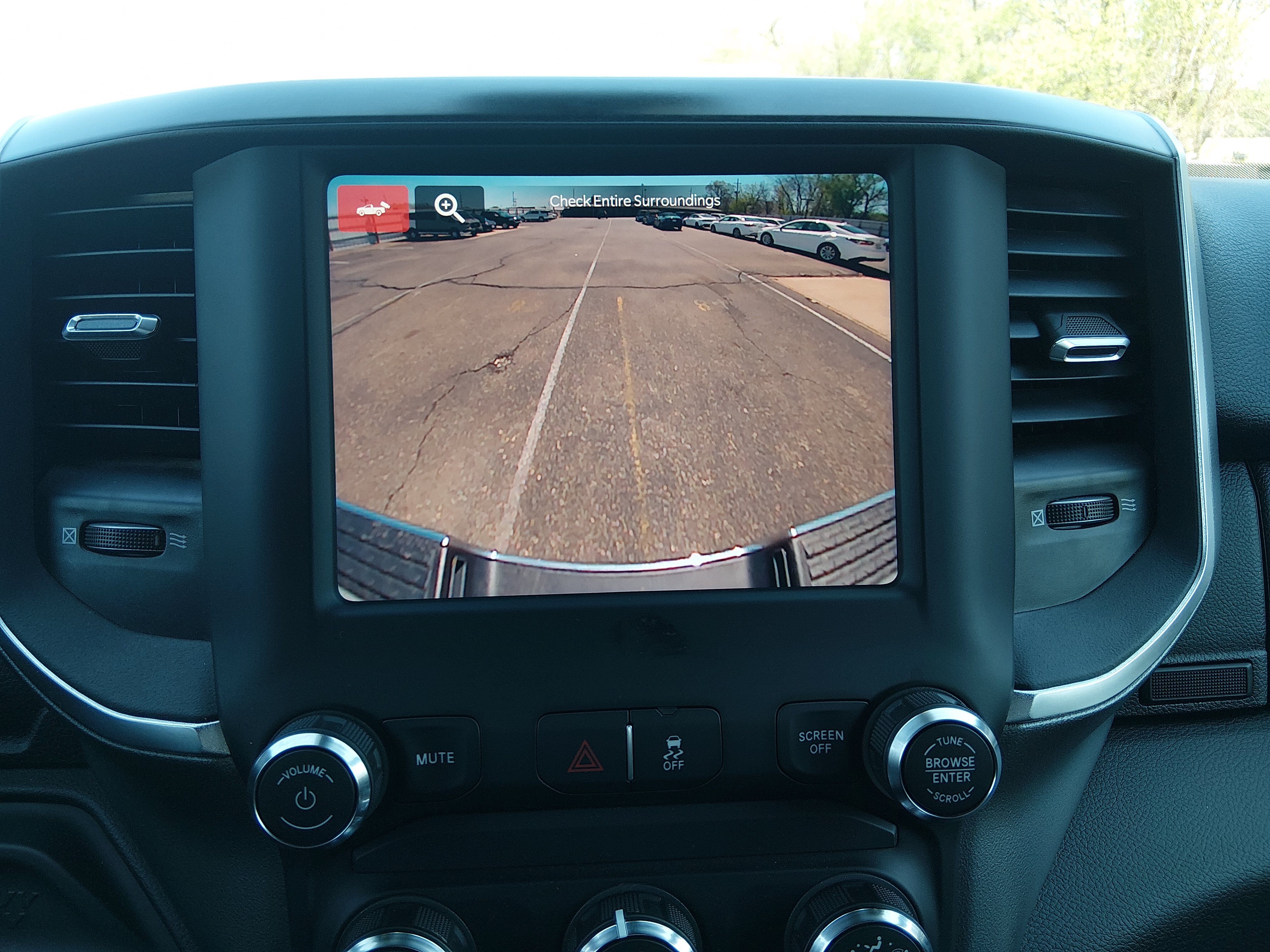 2024 RAM Ram 3500 Pickup Big Horn - Photo 16