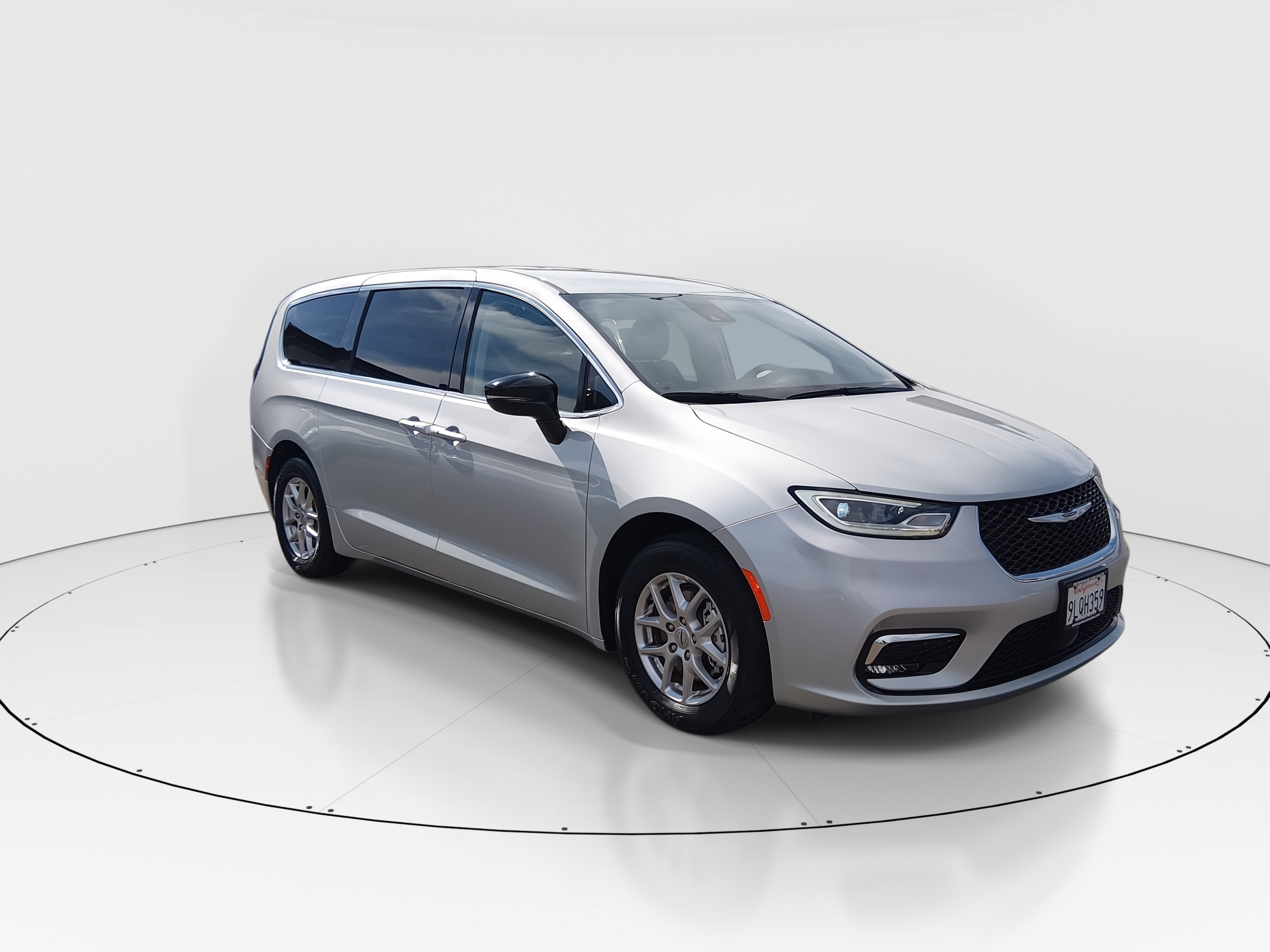 2024 Chrysler Pacifica