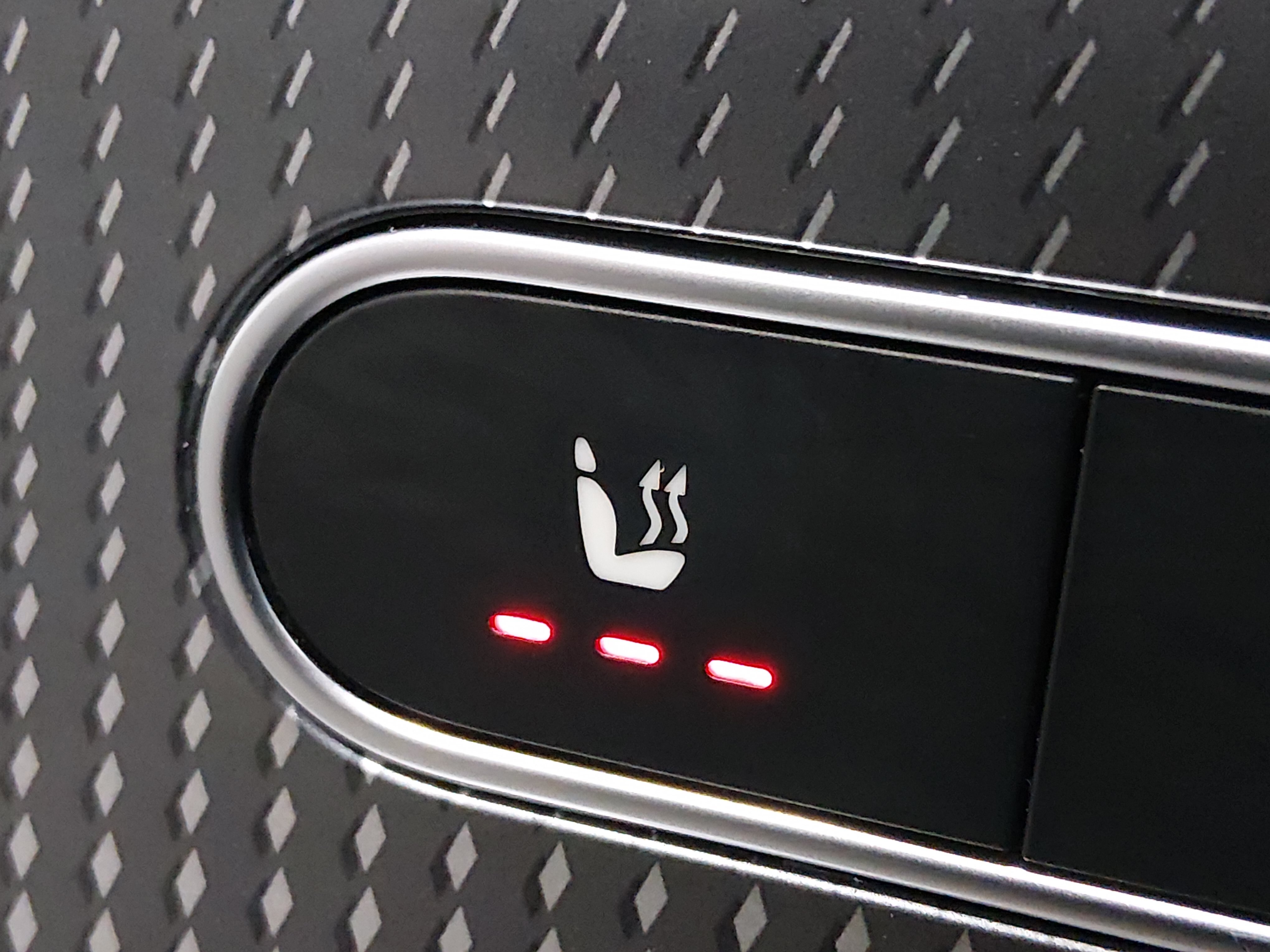 2023 Mercedes-Benz GLA Base - Photo 17